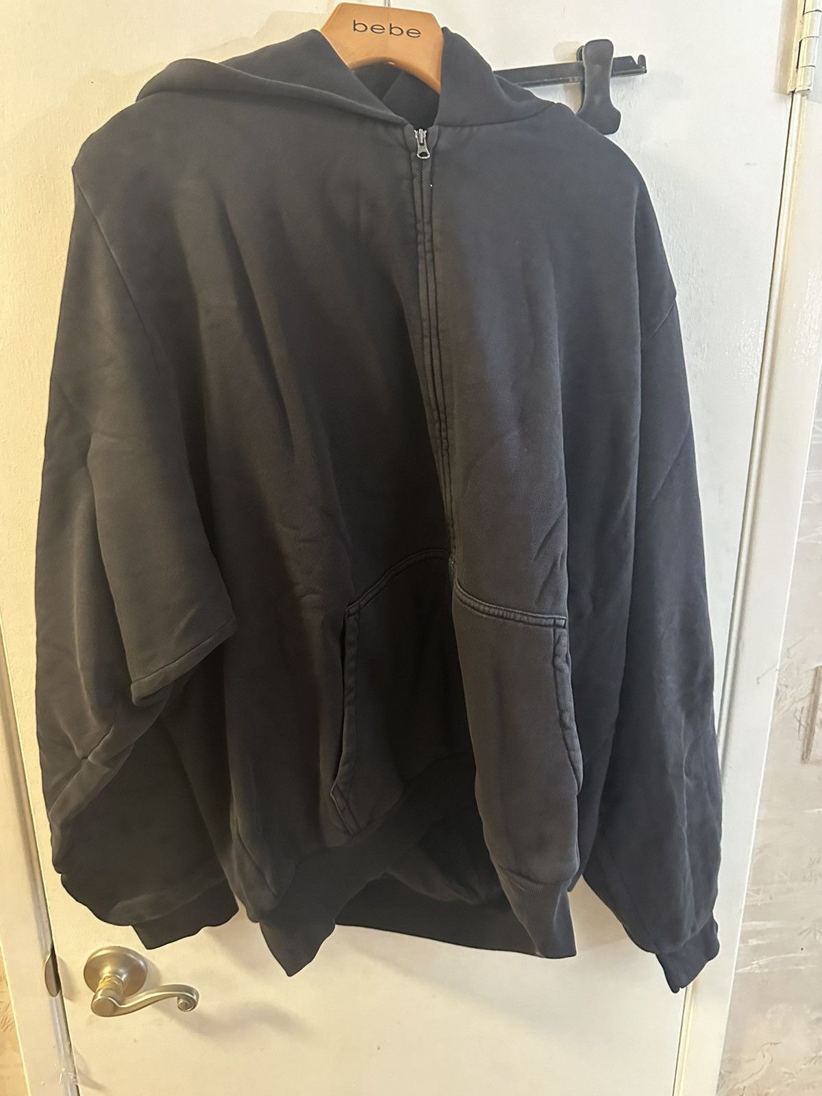 Yeezy gap zip up hoodie black size xxl