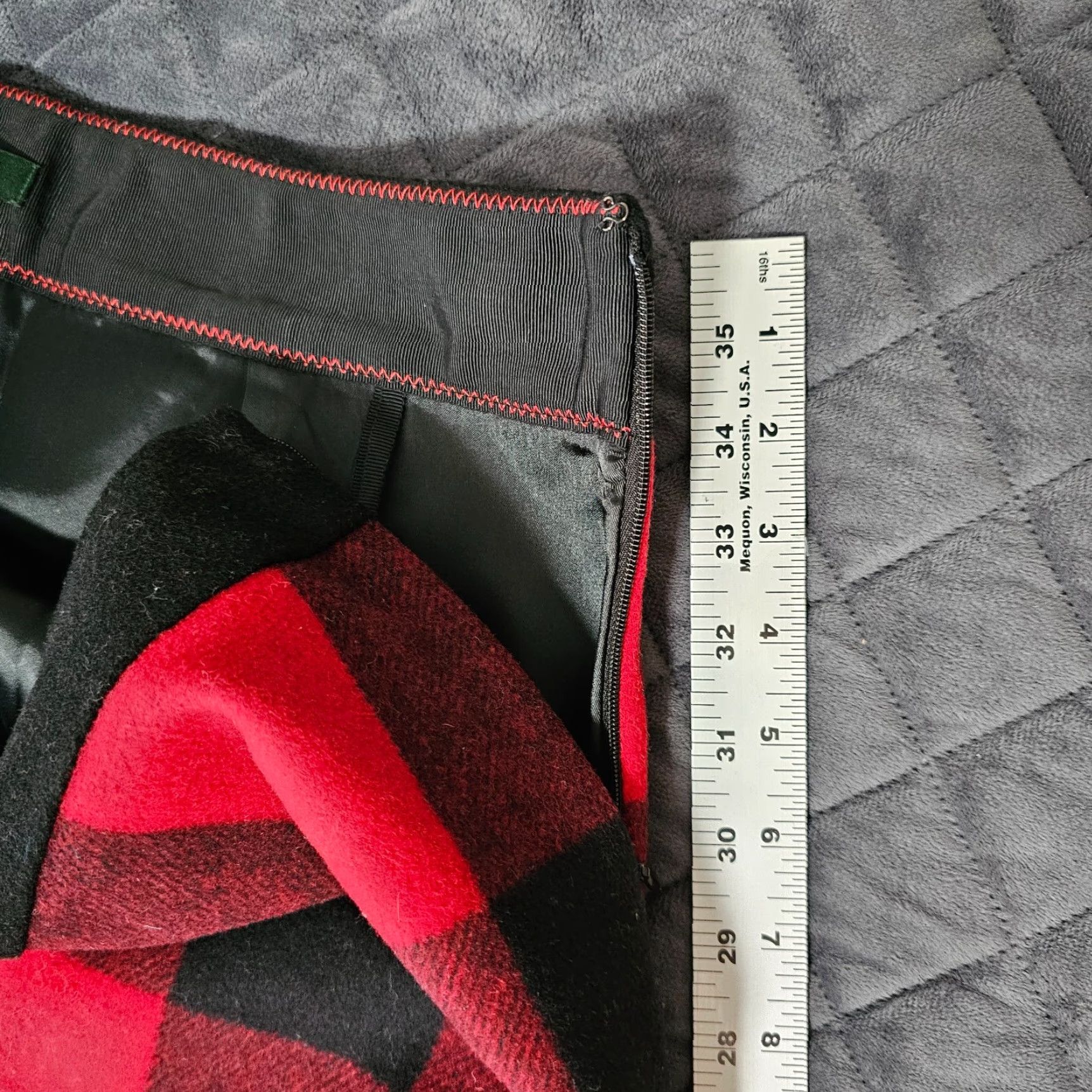 J.Crew VINTAGE J.CREW Wool Mini Skirt 4 Red Plaid Lined Side Zipper Women Short Casual Size 27" / US 4 / IT 40 - 4 Thumbnail