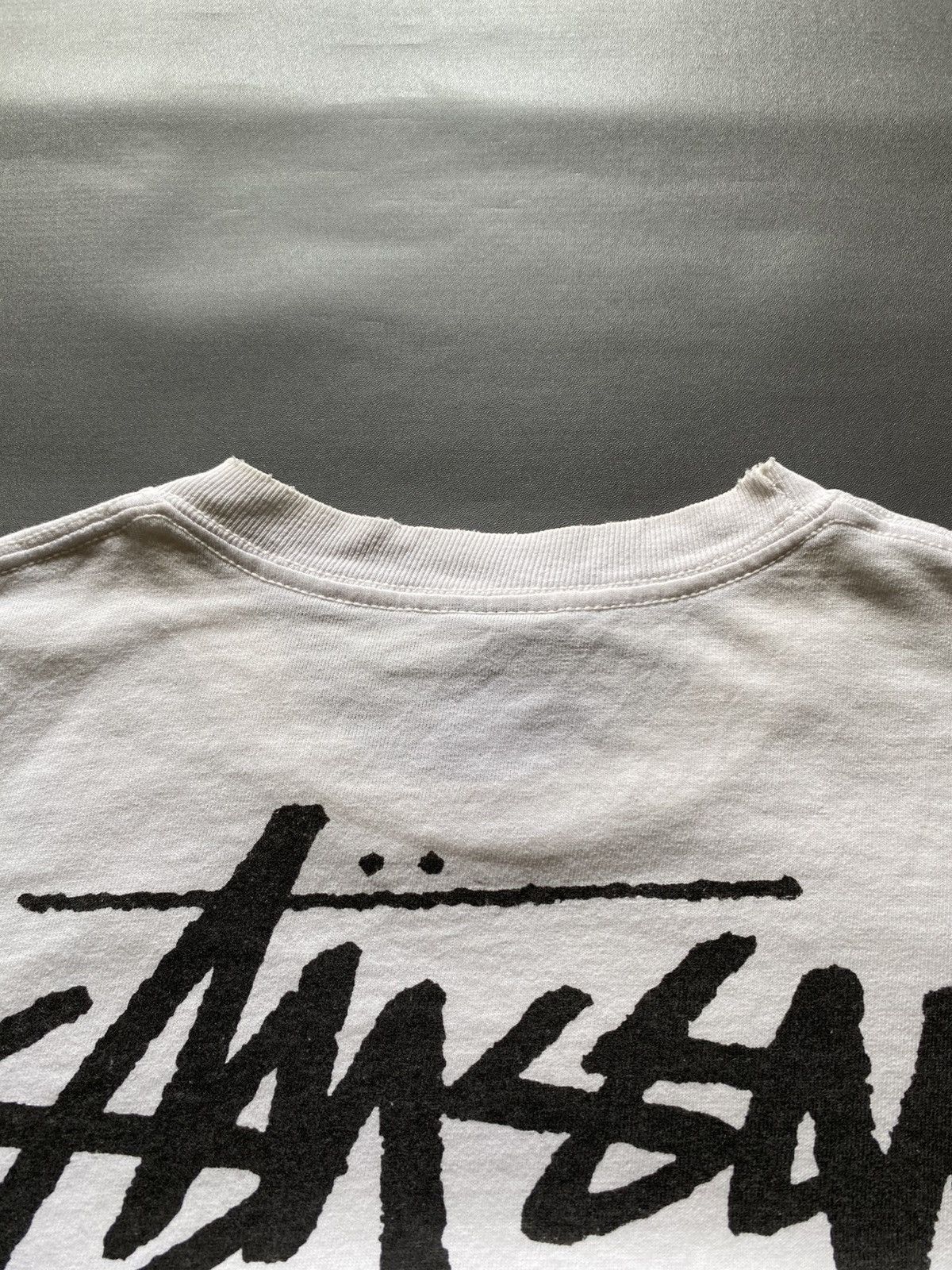 Stussy Vintage Stussy Globe Earth Distressed Tshirt Size US M / EU 48-50 / 2 - 7 Thumbnail