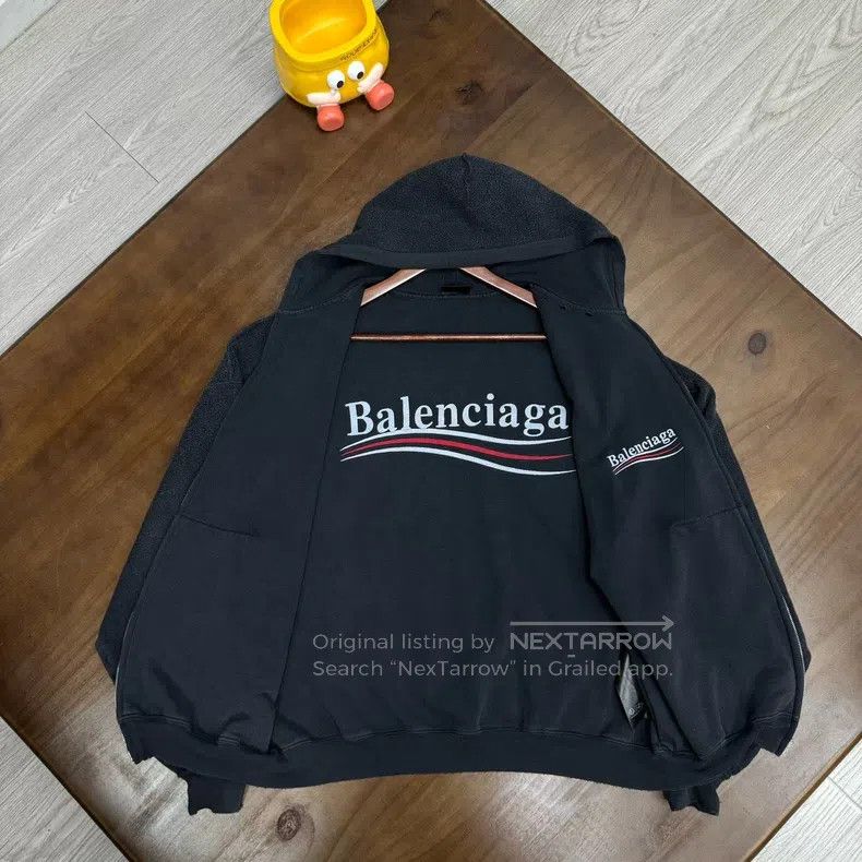 Balenciaga Balenciaga Reversible logo distressed zipper jacket Size US L / EU 52-54 / 3 - 6 Thumbnail
