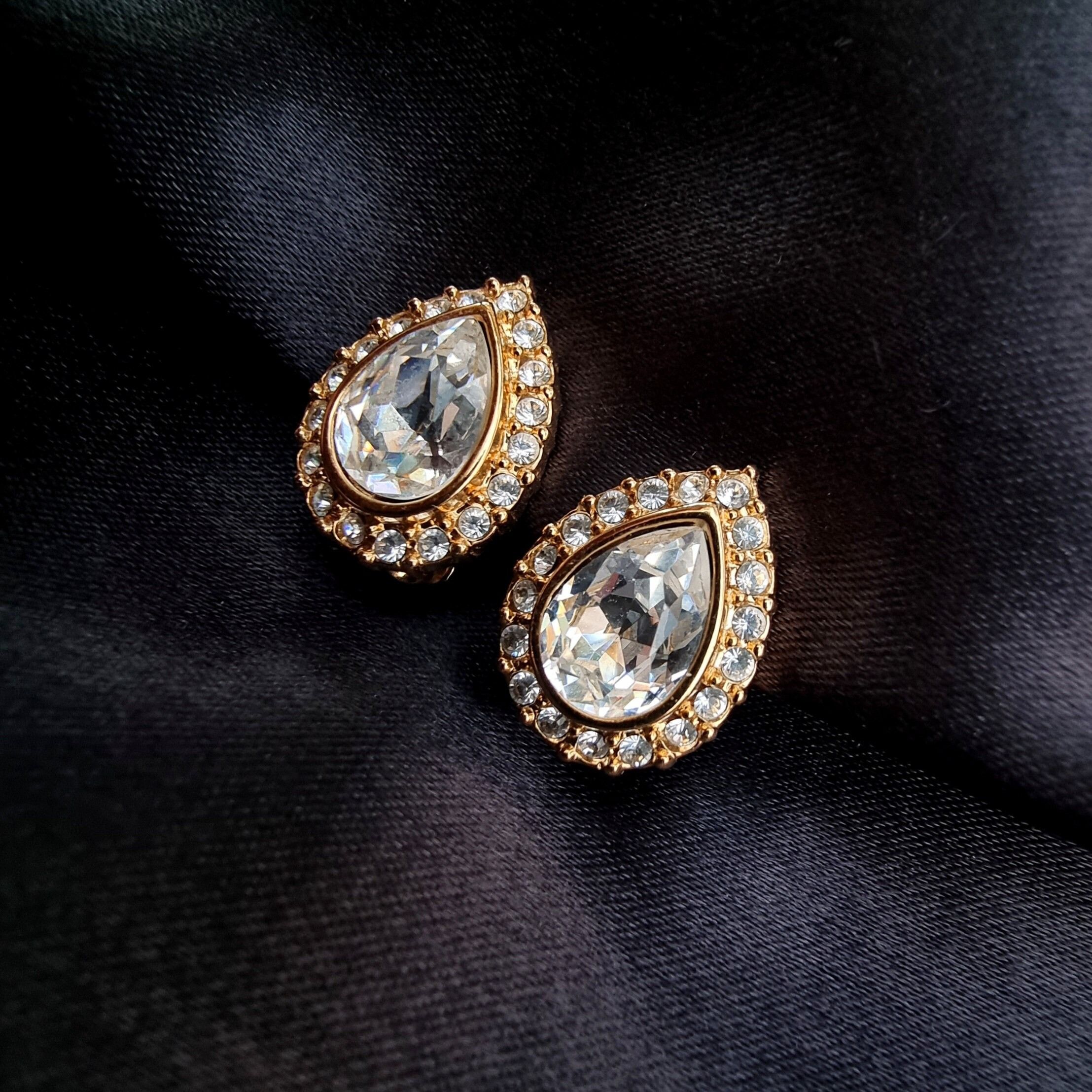 Swarovski Vintage SWAROVSKI Teardrop Crystal Rhinestones Clear White a Size ONE SIZE - 3 Thumbnail