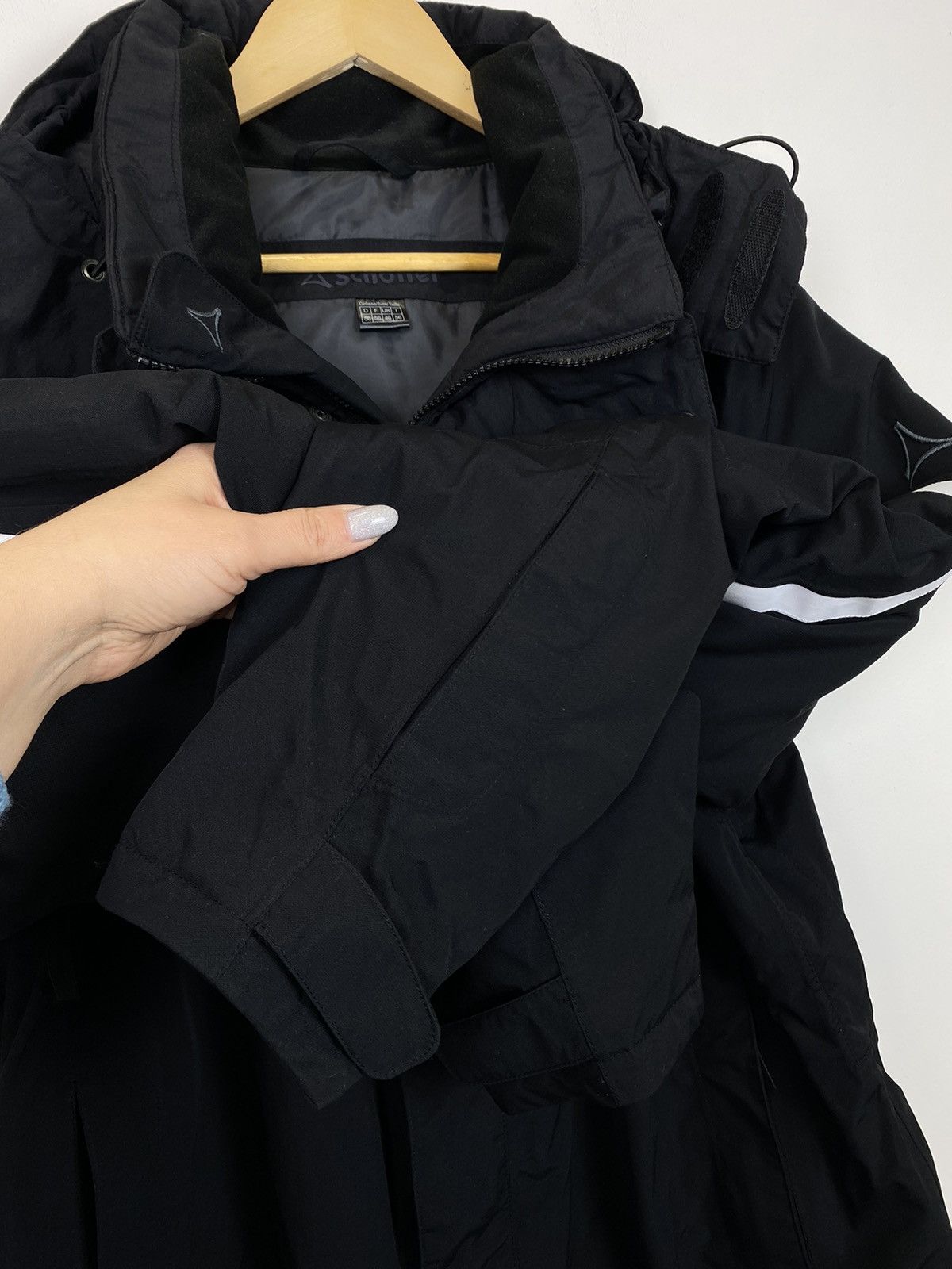 Vintage Schoffel Venturi Full Zip Hooded Ski Jacket Black Coat Top Size US XL / EU 56 / 4 - 9 Thumbnail