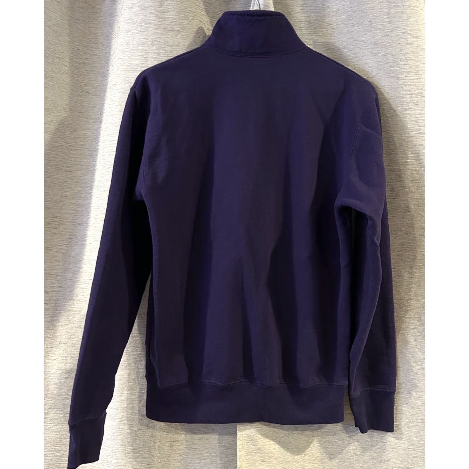 Champion Champion University of Evansville Crewneck Sweatshirt Small UE Mens Sweatshirt Purple University Edge 90s (Crew Neck) Pullover Sweatshirt S Size US S / EU 44-46 / 1 - 4 Thumbnail