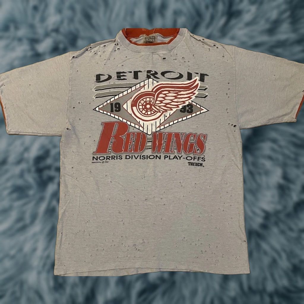 Thrasher VINTAGE Detroit Red Wings Shirt Mens XL Gray Distressed Thrashed 90s Grunge Punk NHL Ice Hockey USA Michigan Furst Of A Kind Destroyed Size US XL / EU 56 / 4 - 1 Thumbnail