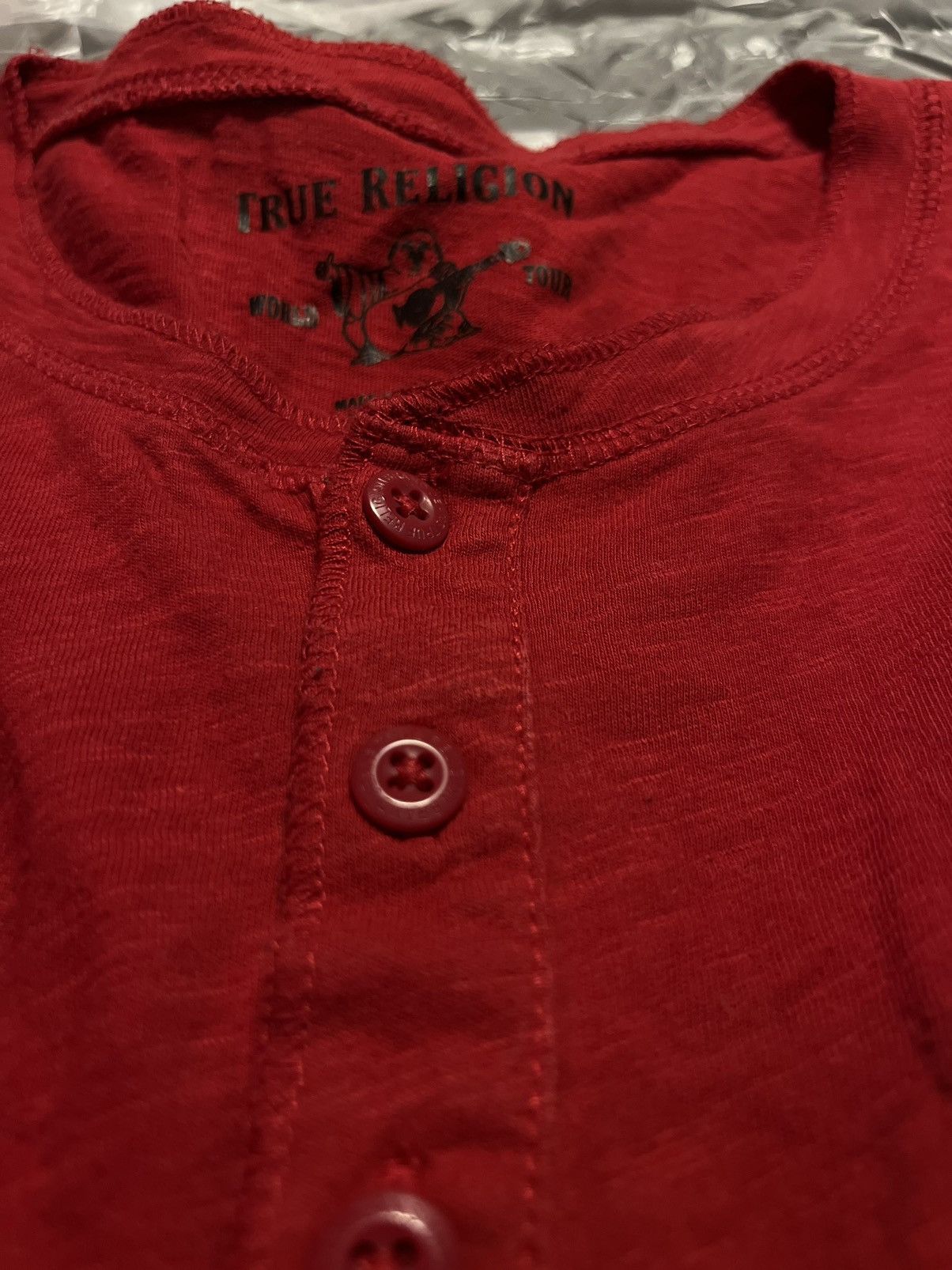 True Religion True Religion Red Layered Long-Sleeve Henley (2000s Revival) Size US L / EU 52-54 / 3 - 2 Thumbnail