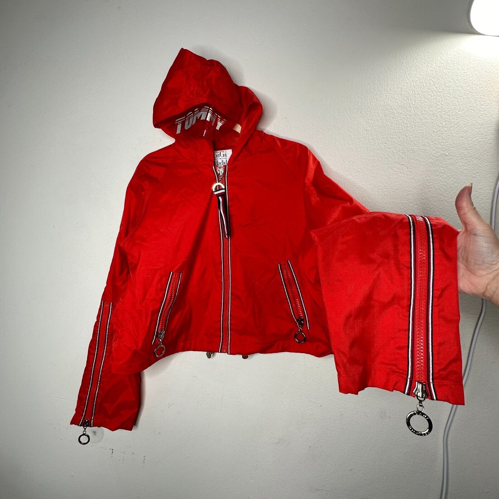 Tommy Hilfiger Tommy X Gigi Hadad Visor Red Jacket Front Zip Mesh Lining SM Size S / US 4 / IT 40 - 3 Thumbnail