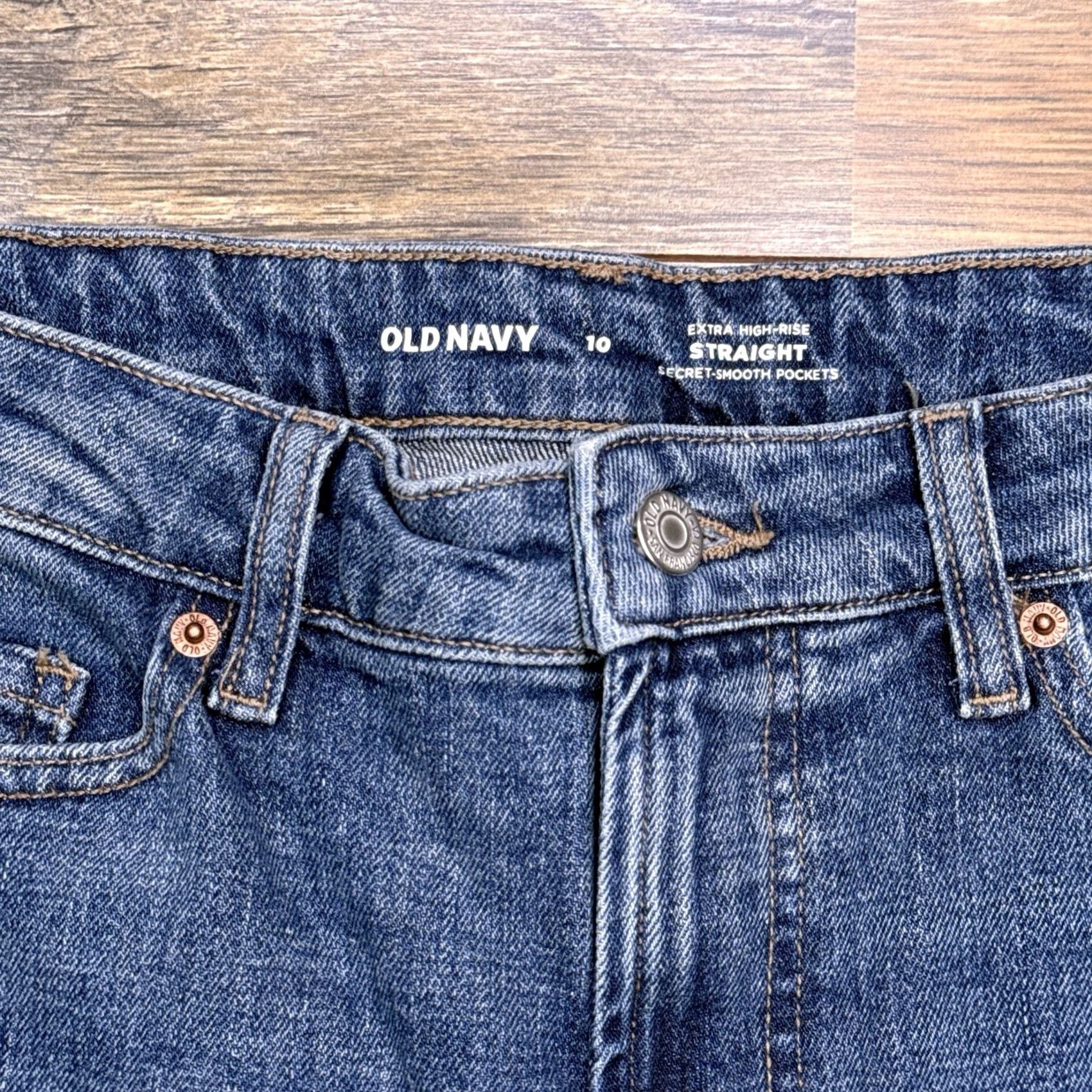 Old Navy Old Navy Extra High Rise Straight Jeans 10 Secret Smooth Pockets Harper New Size 32" / US 10 / IT 46 - 4 Thumbnail