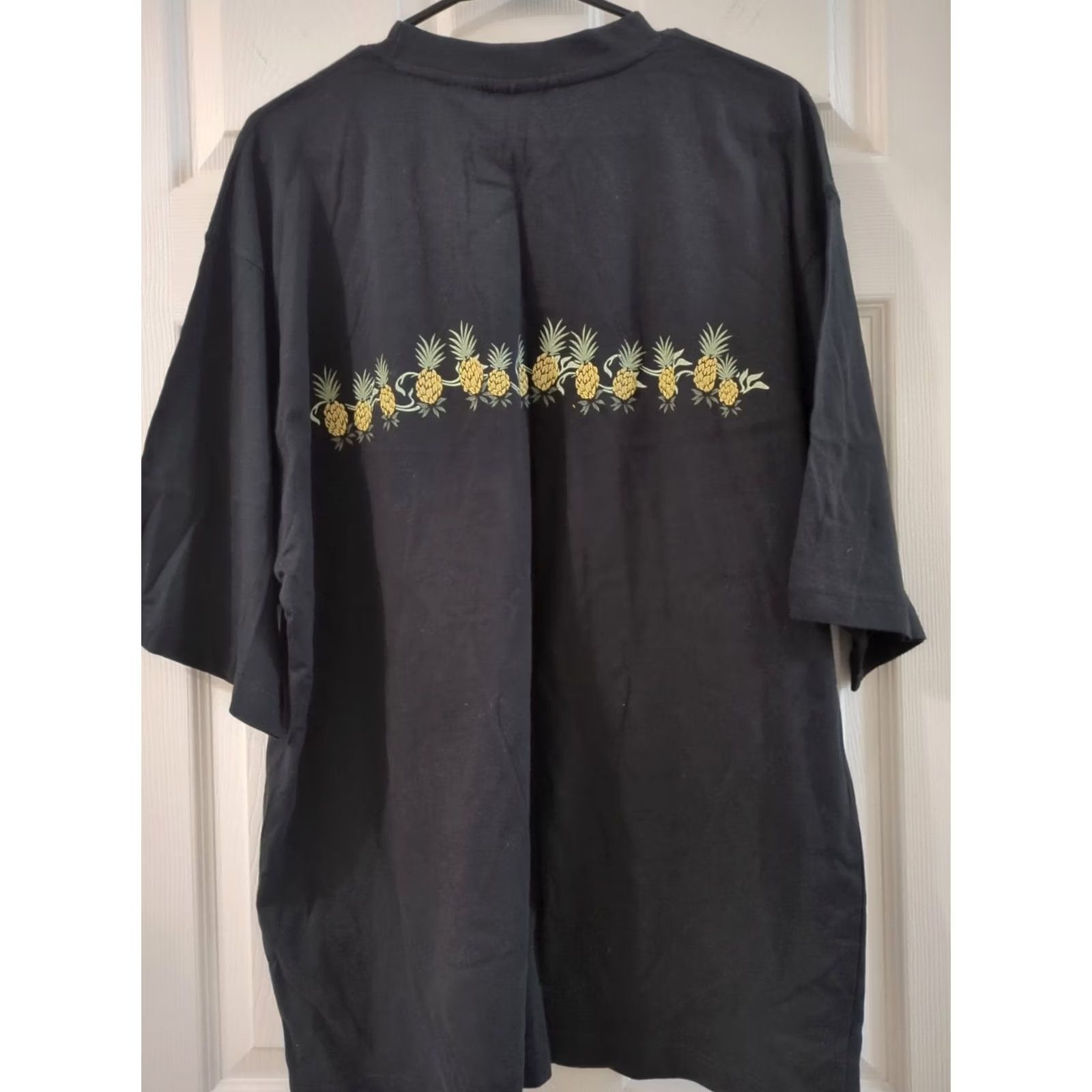 Faded Glory VINTAGE Faded Glory Pineapple T-Shirt Mens Crewneck L Black Double-Sided 90s Beach Retro Tropical Fruit Shirt Size US L / EU 52-54 / 3 - 4 Thumbnail