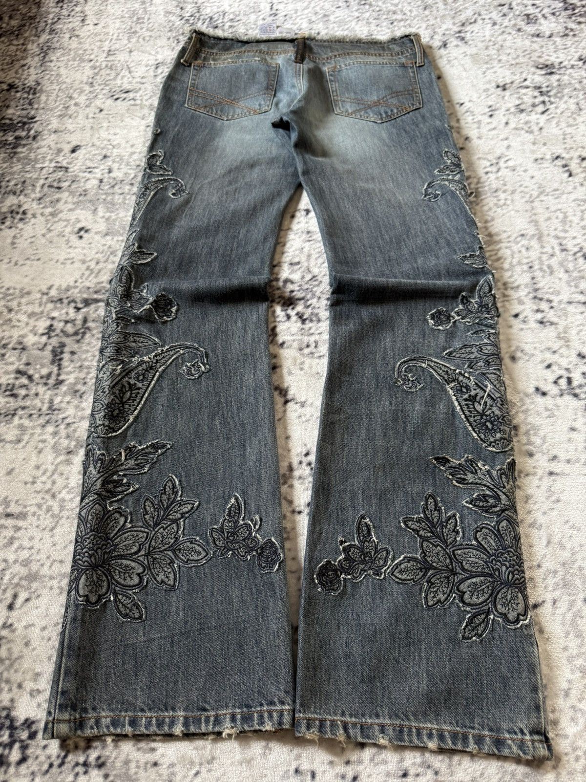 GOSTAR DE FUGA Sportmax Code By Max Mara Ornamental Embroidery Flared Jeans Size US 30 / EU 46 - 2 Thumbnail