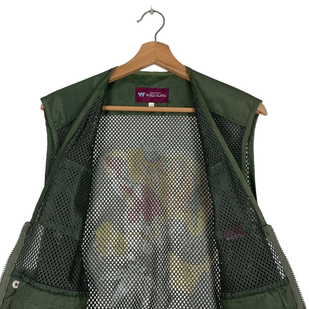 Vintage WORLD ISLAND Tiger Graphic on Back Utility Vest #0556-C26 Size US L / EU 52-54 / 3 - 12 Thumbnail