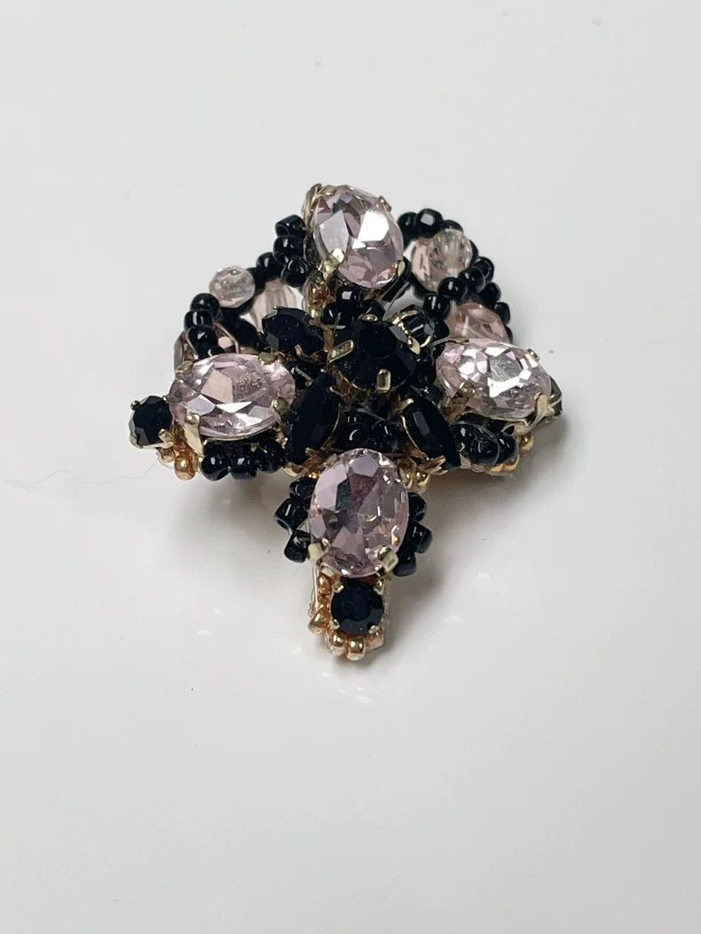 Undercover Cross Bead Ring with Gemstones-dmc