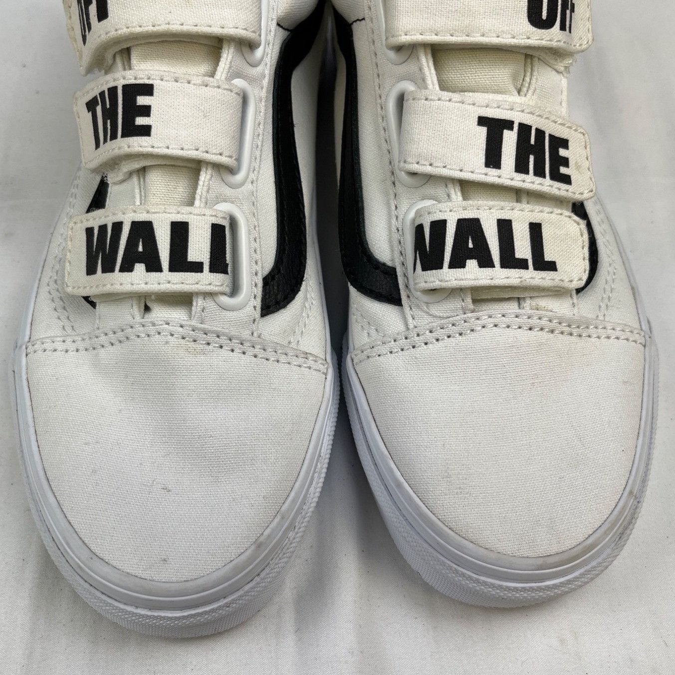 Vans Vans Unisex White Shoes/Sneakers Sz M4.5/W6 SKU 4253 Size US 6 / IT 36 - 5 Thumbnail