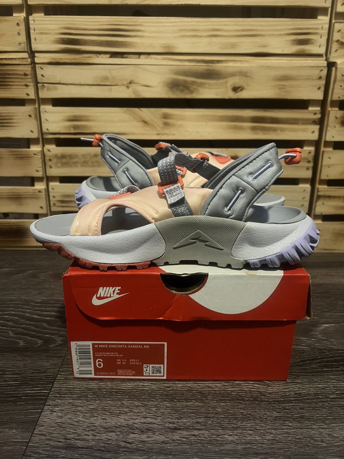 Nike Nike Trail Oneonta Hiking Sandal Women’s Melon Tint Arctic Size US 6 / IT 36 - 5 Thumbnail