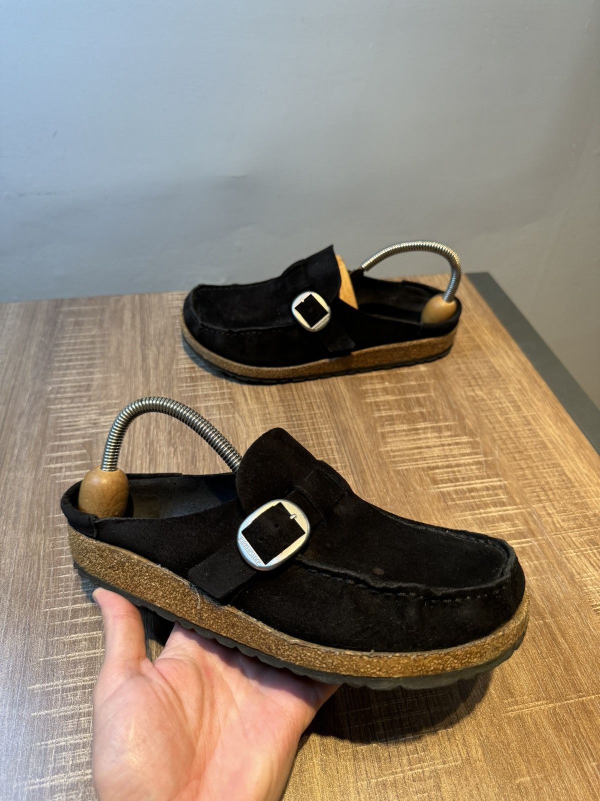 Birkenstock Birkenstock Buckley Clogs Womens Black Leather Size 8 39 Size US 8 / IT 38 - 1 Thumbnail