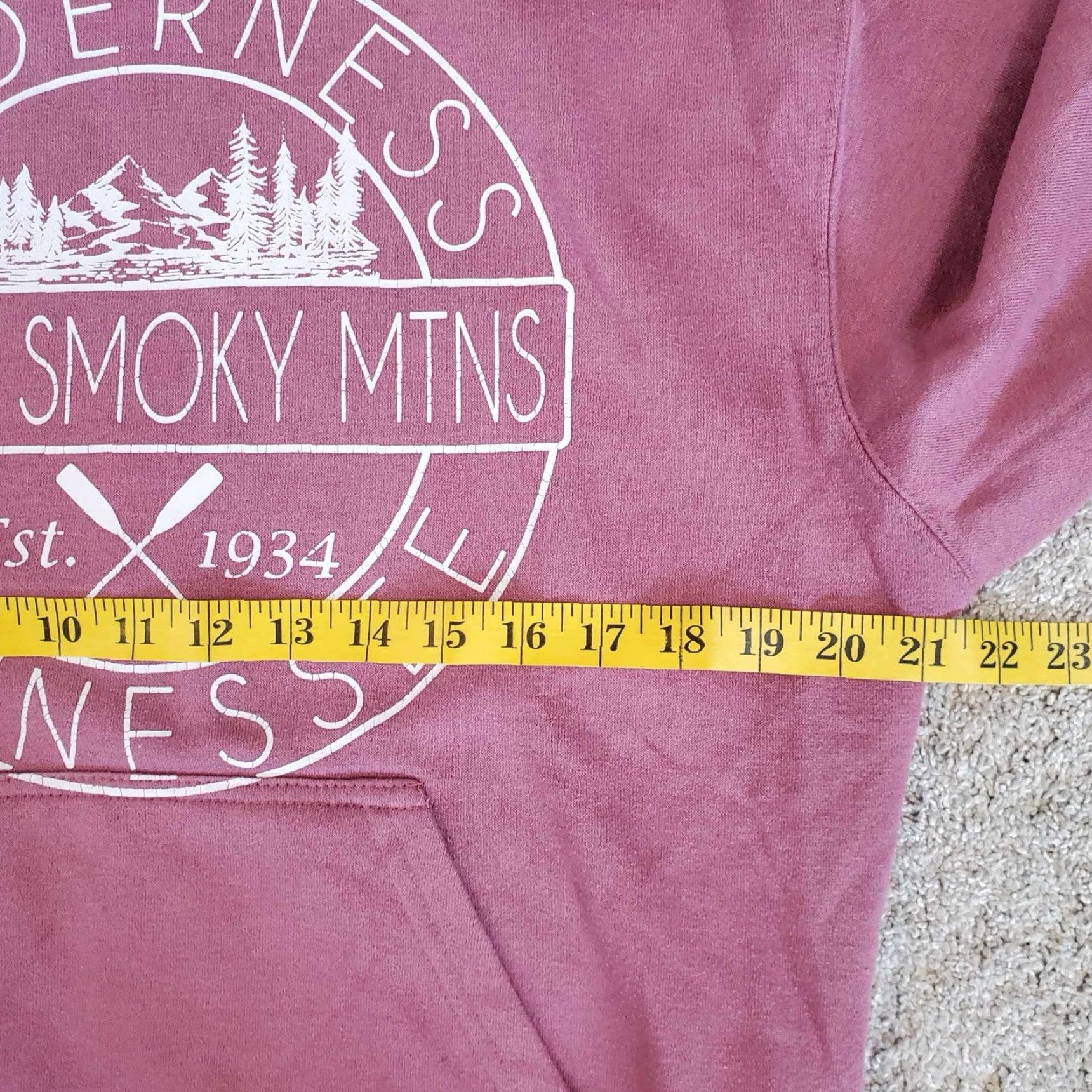 Vintage Great Smoky Mountains Hoodie Womens Size Small Pink Logo Graphic Print Size S / US 4 / IT 40 - 7 Thumbnail