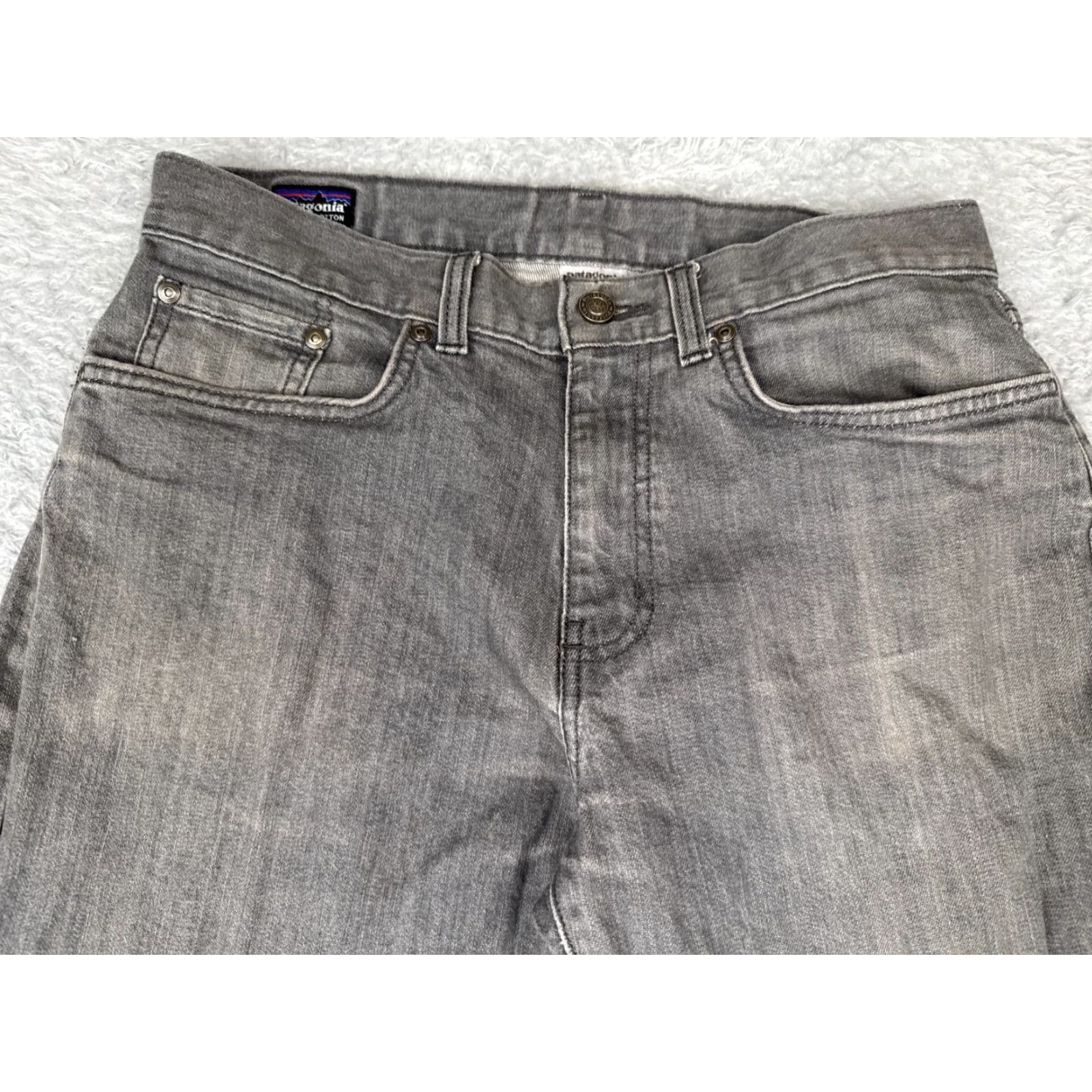 Patagonia Patagonia Jeans Mens 32 Gray Denim Straight Leg Cotton Blend Mid Rise Hike Camp Jeans Size US 32 / EU 48 - 4 Thumbnail