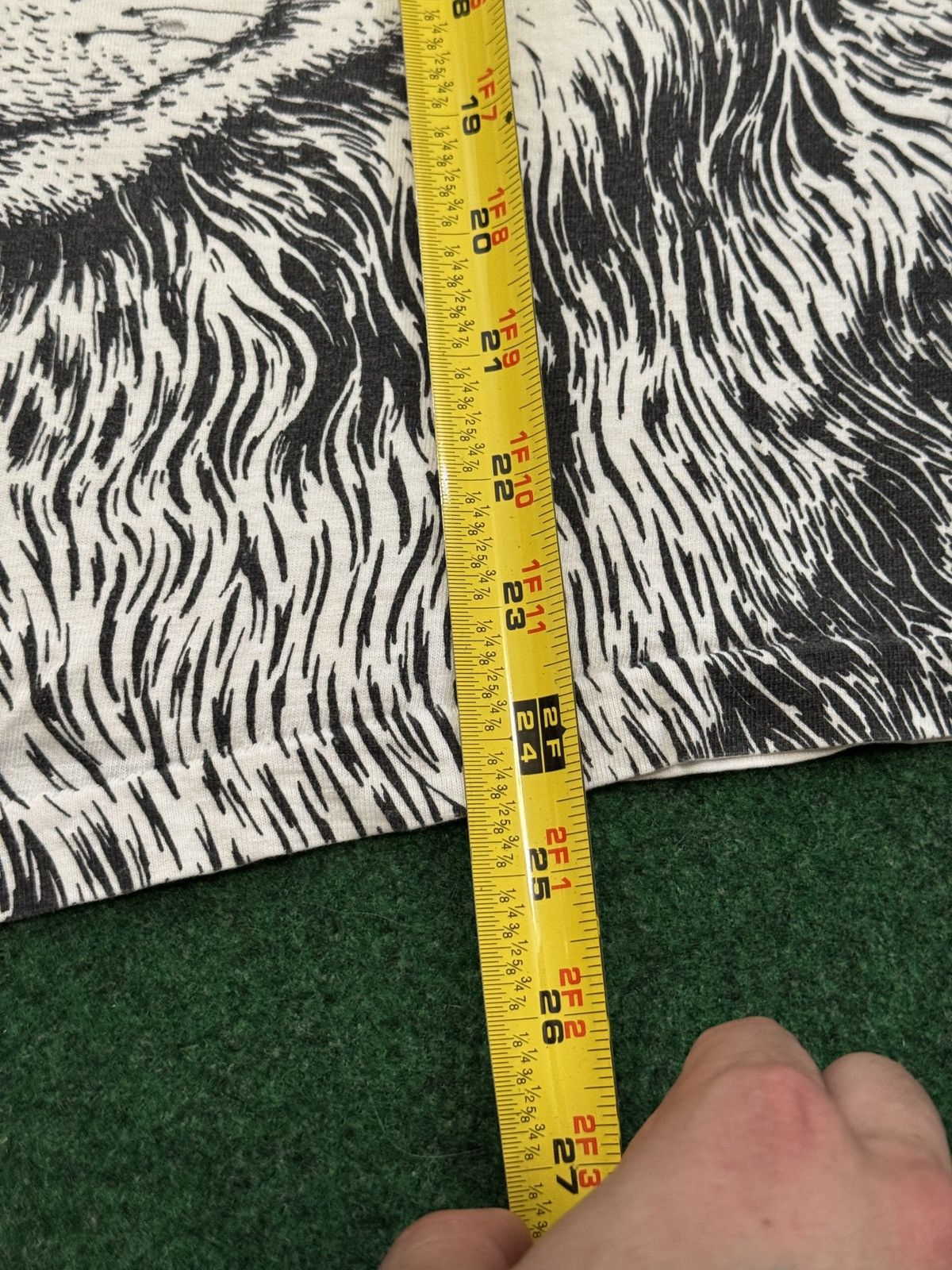 Vintage Vintage 90s Wolf All Over Animal Nature Print Aop T Shirt Size US S / EU 44-46 / 1 - 6 Thumbnail