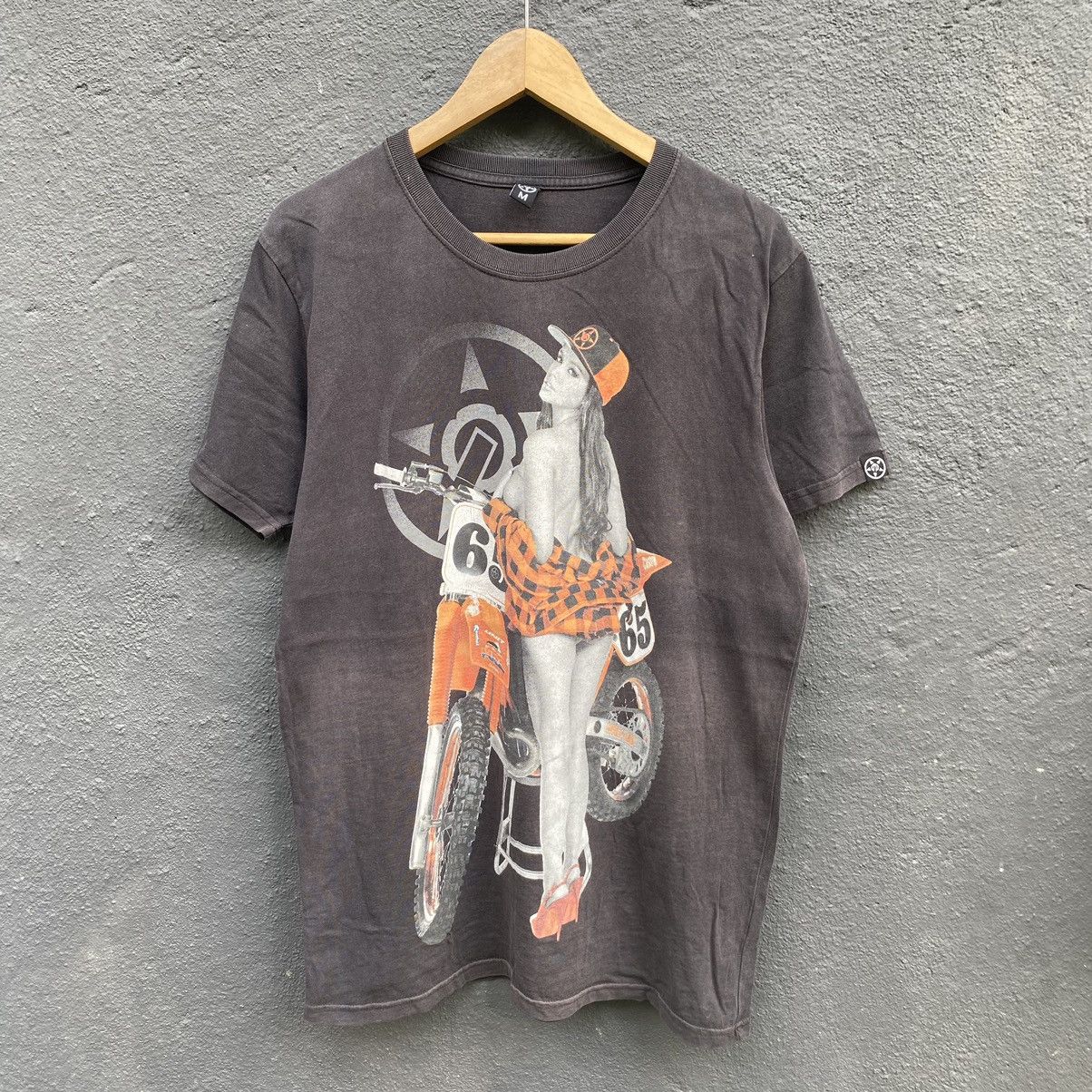 G-Unit Thrashed Faded Unit HOOKUPS PORNSTAR ERD GRUNGE TEE Size US M / EU 48-50 / 2 - 1 Thumbnail