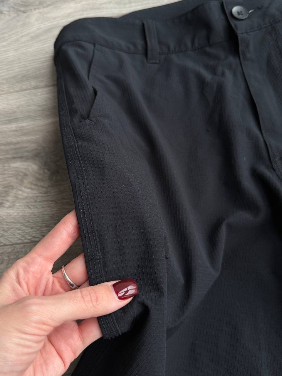 Oakley Oakley cargo shorts Size US 33 - 3 Thumbnail