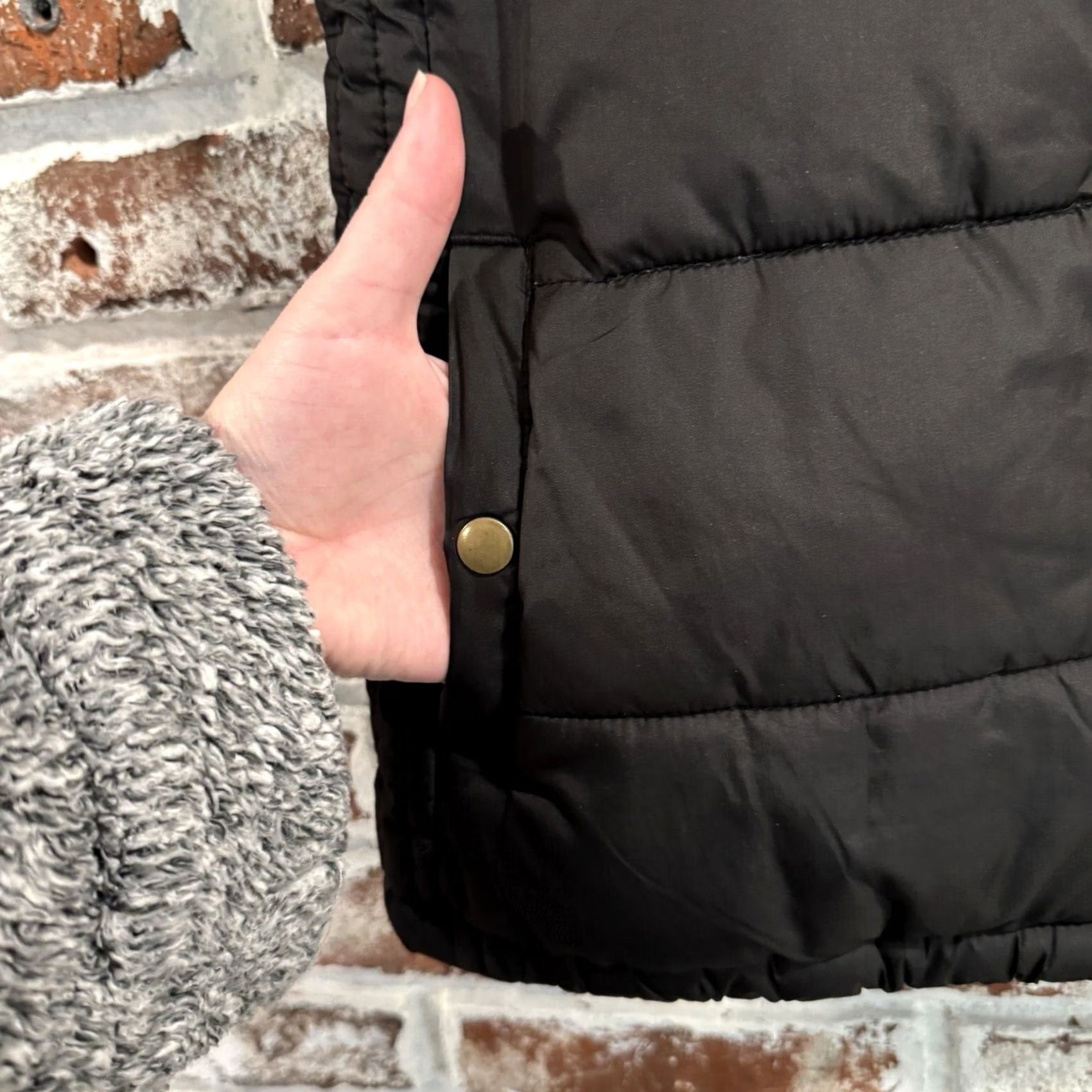 Old Navy Old Navy Womens Puffer Vest Black Jacket Zip Up Insulated S Size S / US 4 / IT 40 - 3 Thumbnail