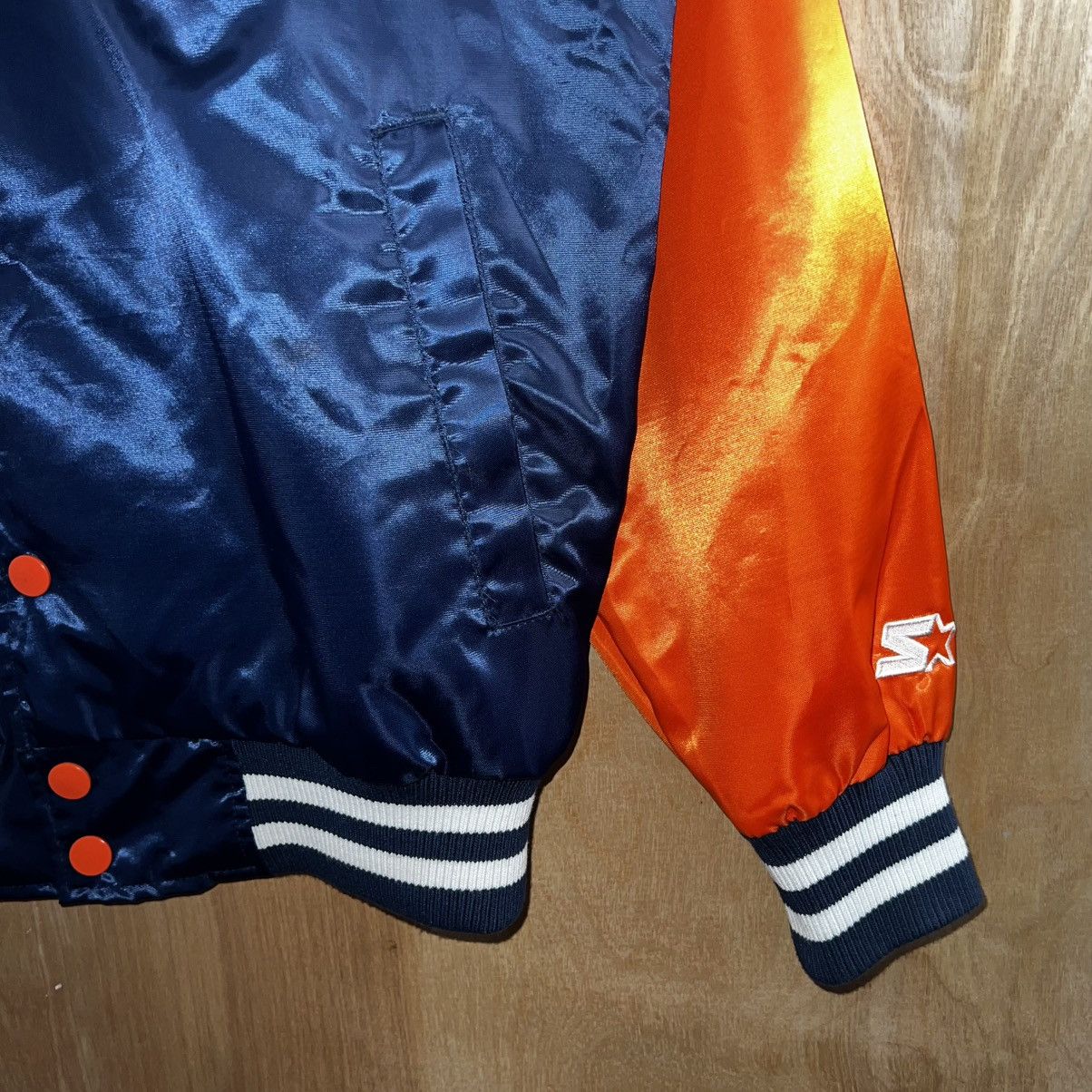 Starter MEN’S STARTER MLB HOUSTON ASTROS LOGO SATIN BOMBER JACKET Size US L / EU 52-54 / 3 - 4 Thumbnail