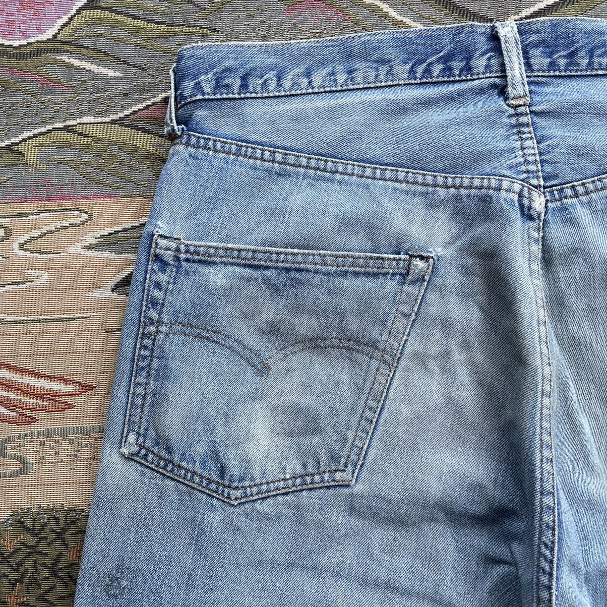 Levi's Thrashed Vintage Levi's 501 Rindem Button 6 Distressed Jeans Size US 34 / EU 50 - 16 Thumbnail