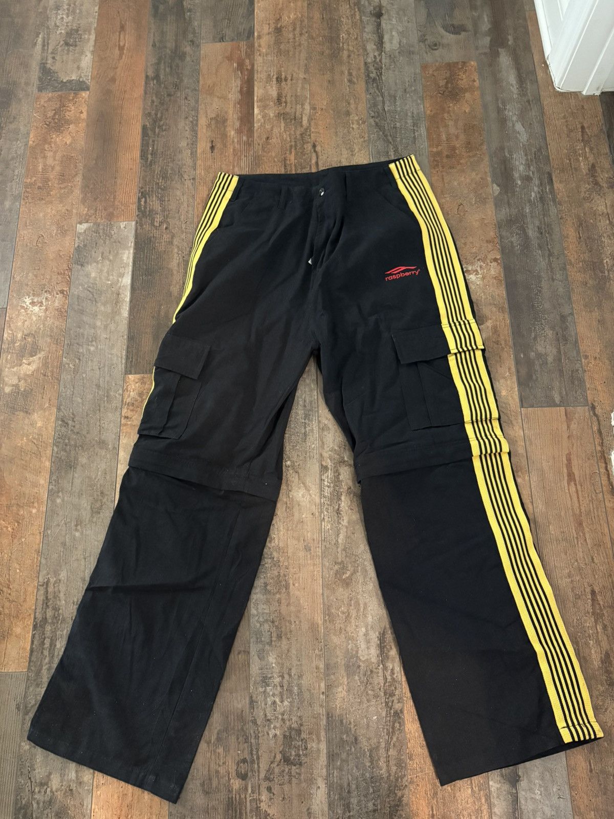 The GV Gallery Gv gallery striped cargos Size US 32 / EU 48 - 1 Thumbnail