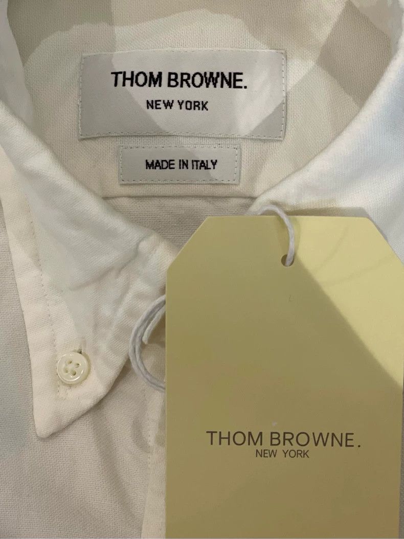 Thom Browne Thom browne Size 00 White large striped shirt 2504-Nextarr Size US XXS / EU 40 - 7 Thumbnail