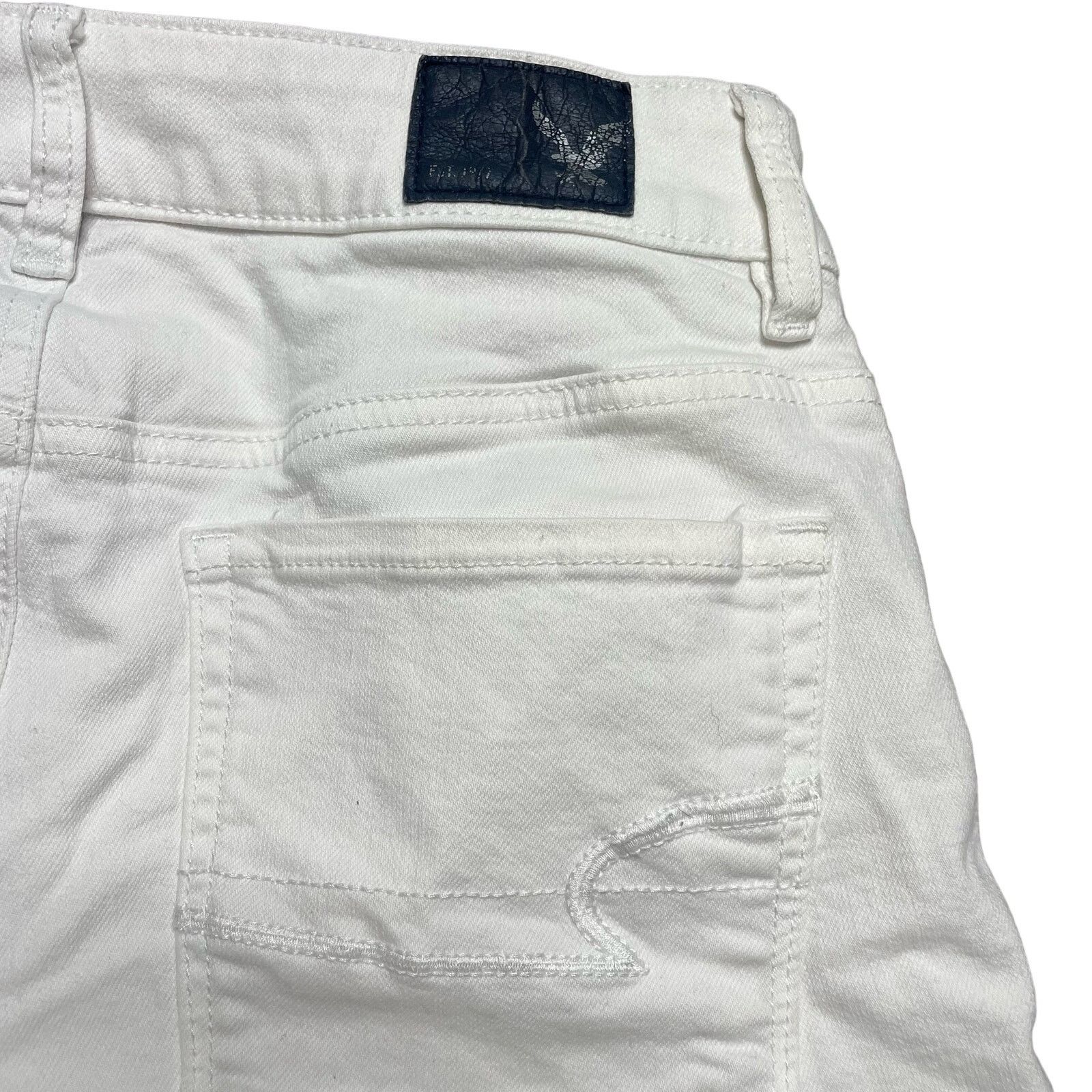 American Eagle Outfitters American Eagle White Denim Shorts Size 27" / US 4 / IT 40 - 8 Thumbnail