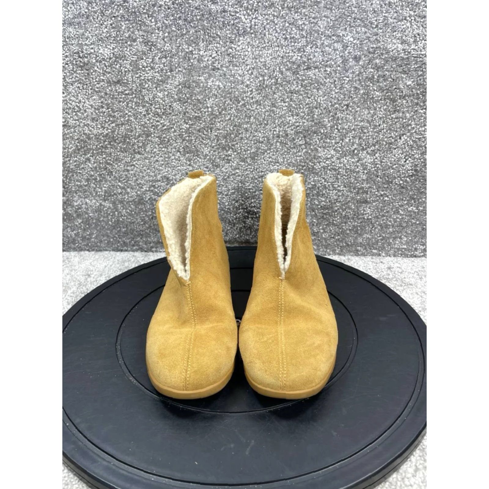 Everlane VINTAGE? No. Everlane ReNew Boots - Women's Ankle Boots - Suede Faux Fur Lining - Brown - Size 6 - Round Toe - Flat - Winter/Casual - Women Size US 6 / IT 36 - 4 Thumbnail