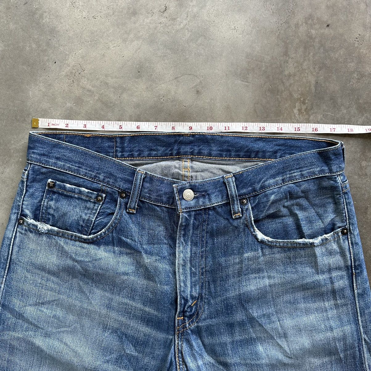 Jean × Levi's × Vintage Vintage Levi’s 505 Distressed Faded Denim Jean Pant W35 Size US 35 - 9 Thumbnail