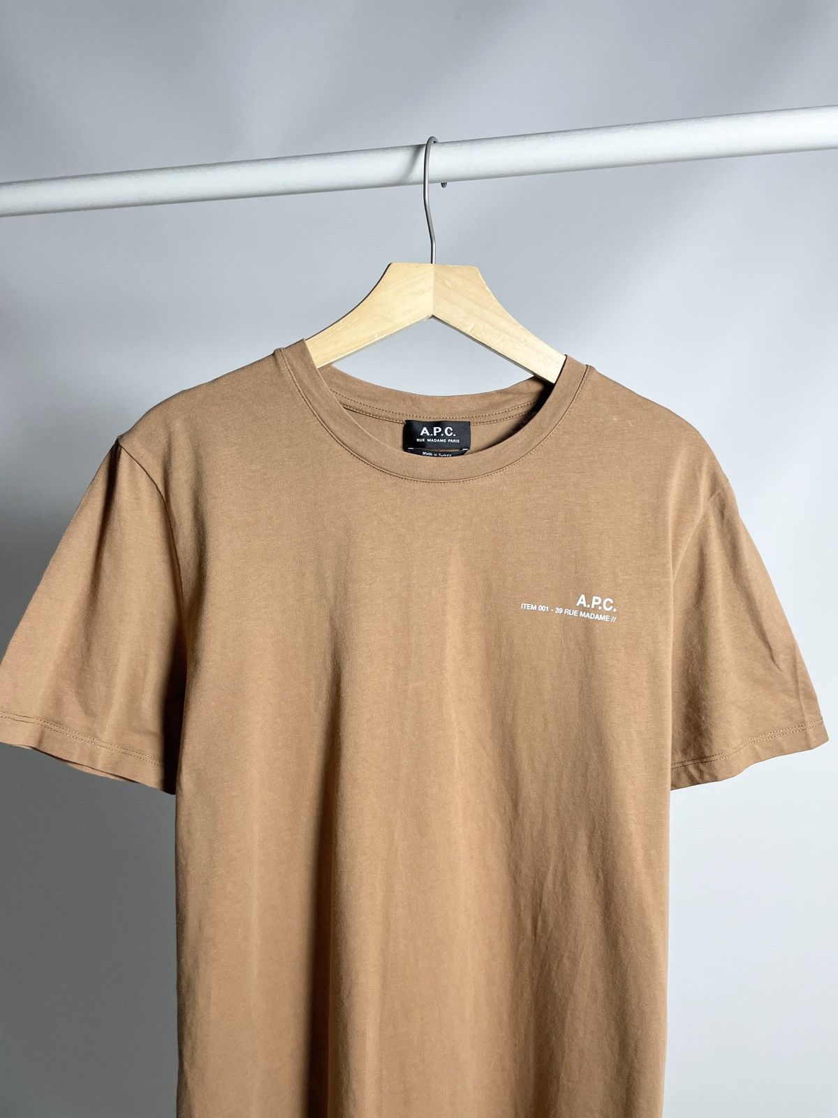 A.P.C. × Carhartt × Japanese Brand 🪵RARE🪵 A.P.C. Terracotta brown basic Tee shirt Size US M / EU 48-50 / 2 - 3 Thumbnail