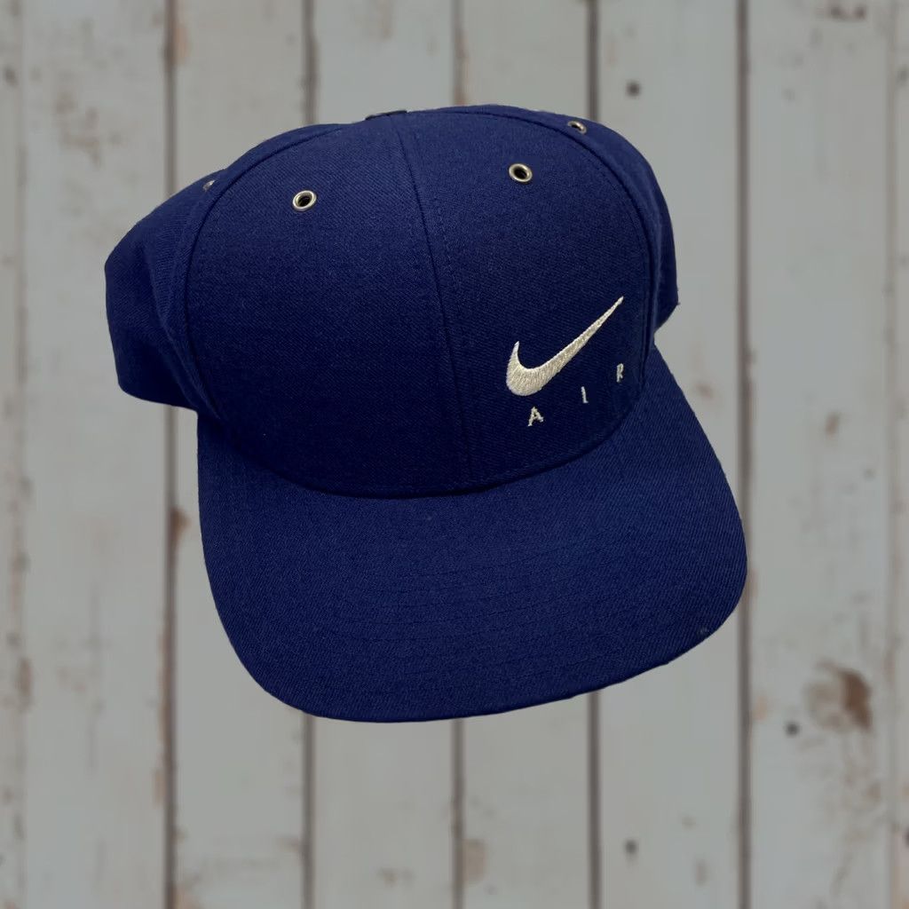 Nike VINTAGE Nike Hat One Size 90s Swoosh Navy Fitted Cap Wool blend Size ONE SIZE - 1 Thumbnail