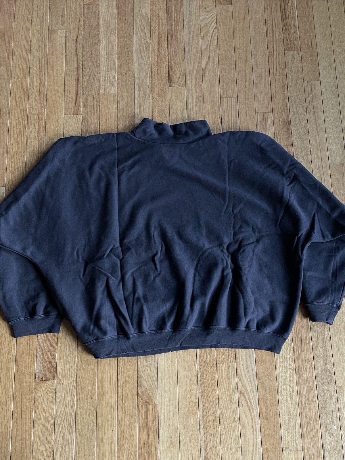 Balenciaga × Gap × Kanye West Yeezy Gap Balenciaga High Neck Distressed Mockneck Sweater Size US XL / EU 56 / 4 - 11 Thumbnail