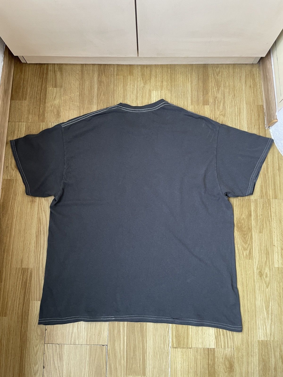 Band Tees Y2K nine inch nails t shirt tee Size US XL / EU 56 / 4 - 2 Thumbnail