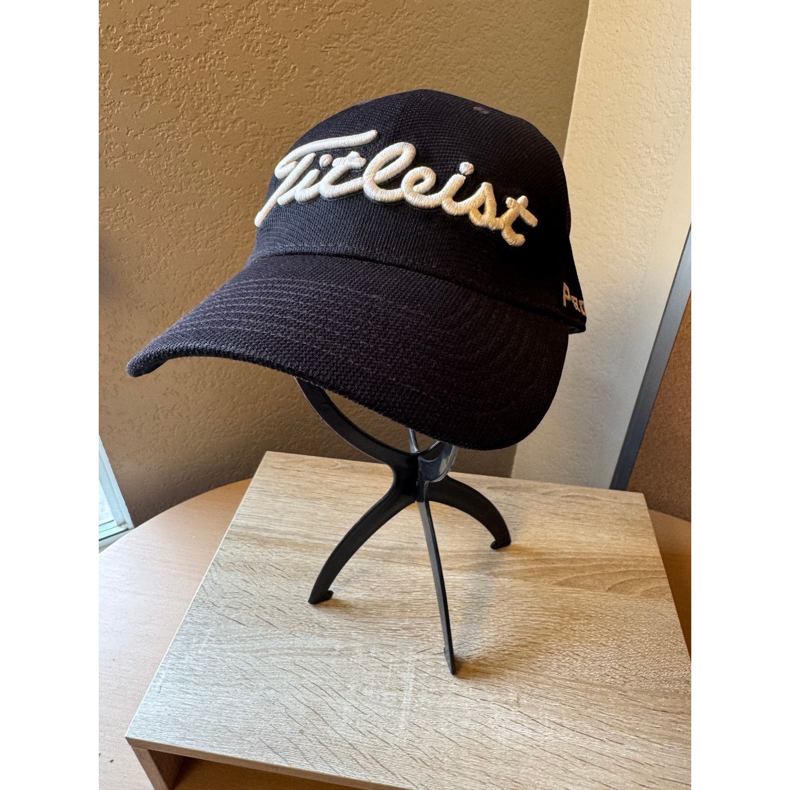 Titleist Titleist Pro V1 Golf Cap Size ONE SIZE - 1 Thumbnail