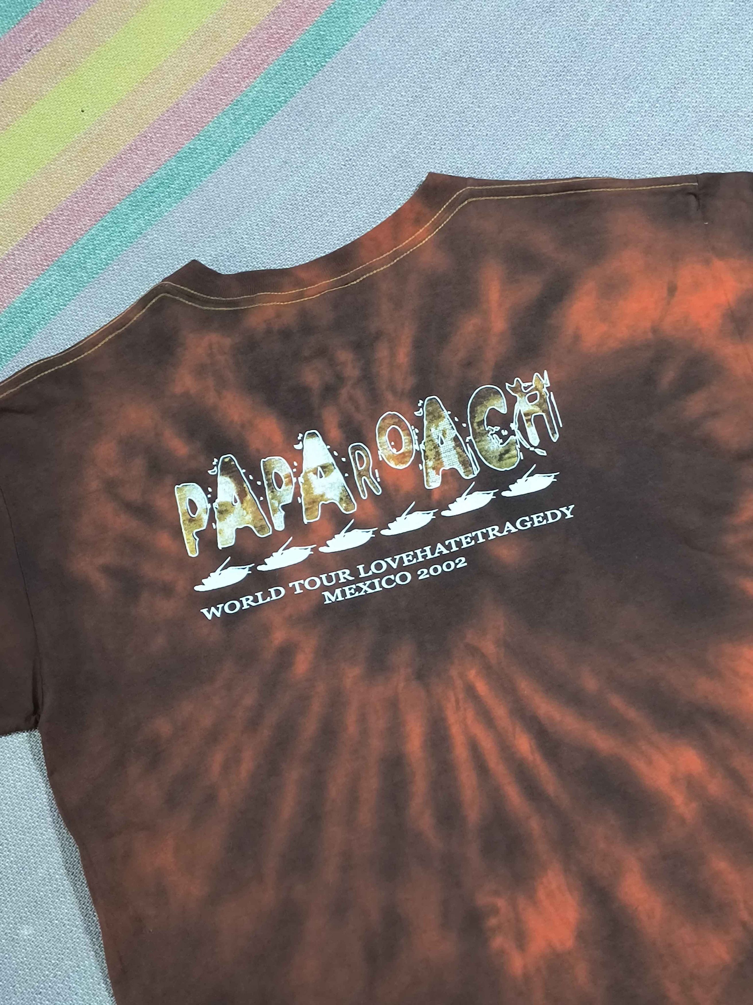 Band Tees Y2K Papa Roach Love Hate Tragedy World Tour Mexico 2002 Size US M / EU 48-50 / 2 - 7 Thumbnail
