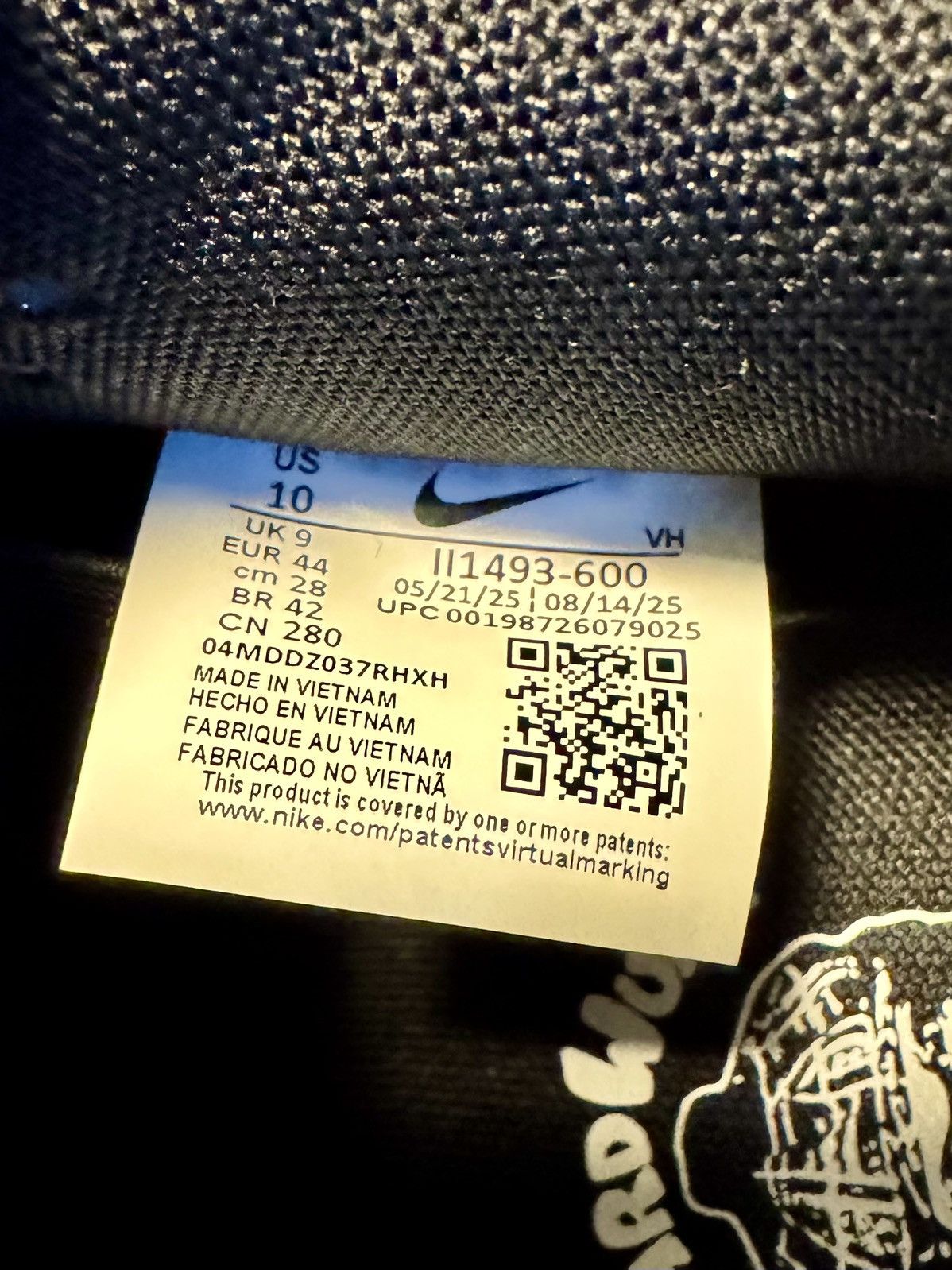 Nike SB Nike SB Dunk Low Nardwuar Size US 10 / EU 43 - 8 Thumbnail
