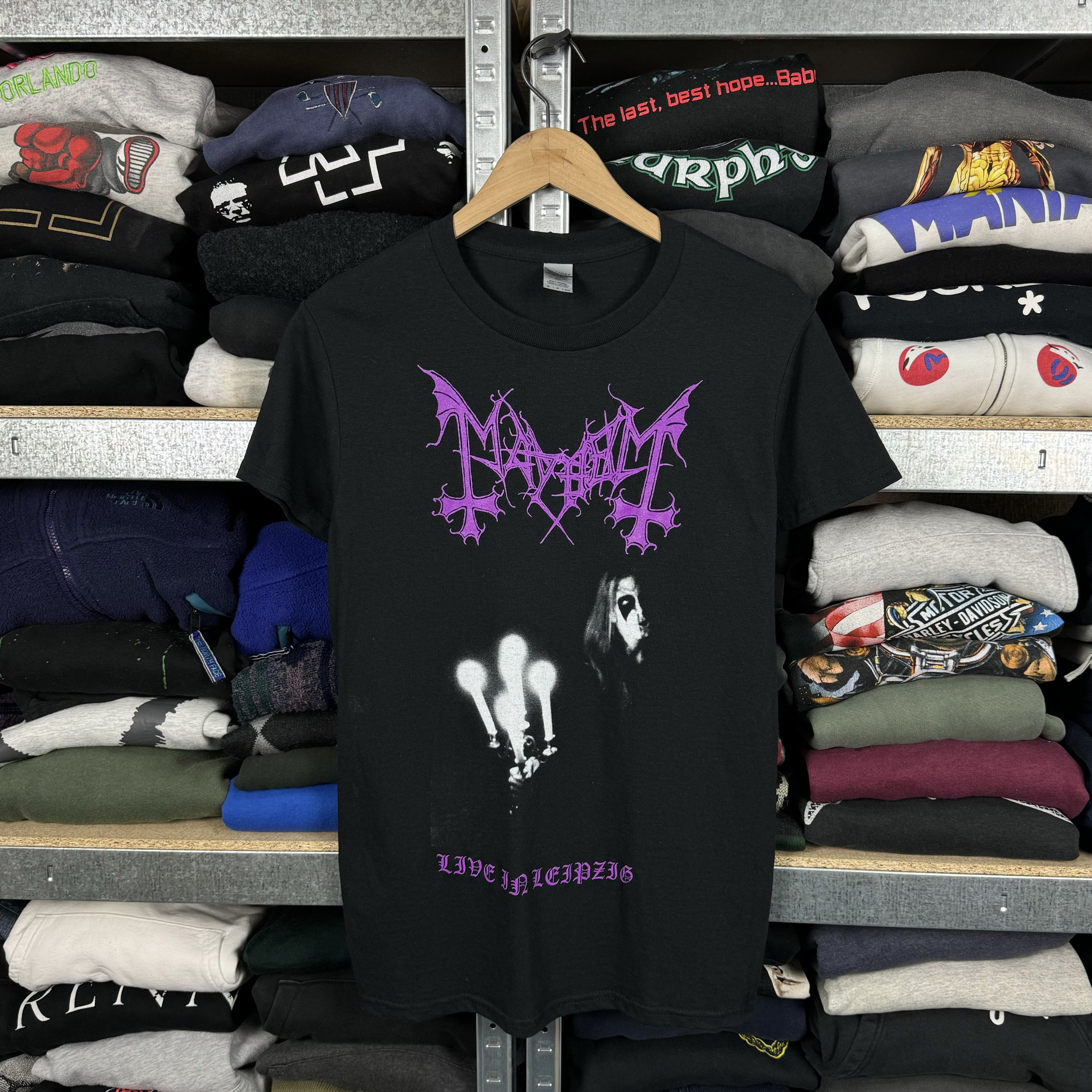 Band Tees VINTAGE MAYHEM LIVE IN LEIPZIG ALBUM BAND T-SHIRT TEE S Size US S / EU 44-46 / 1 - 1 Thumbnail