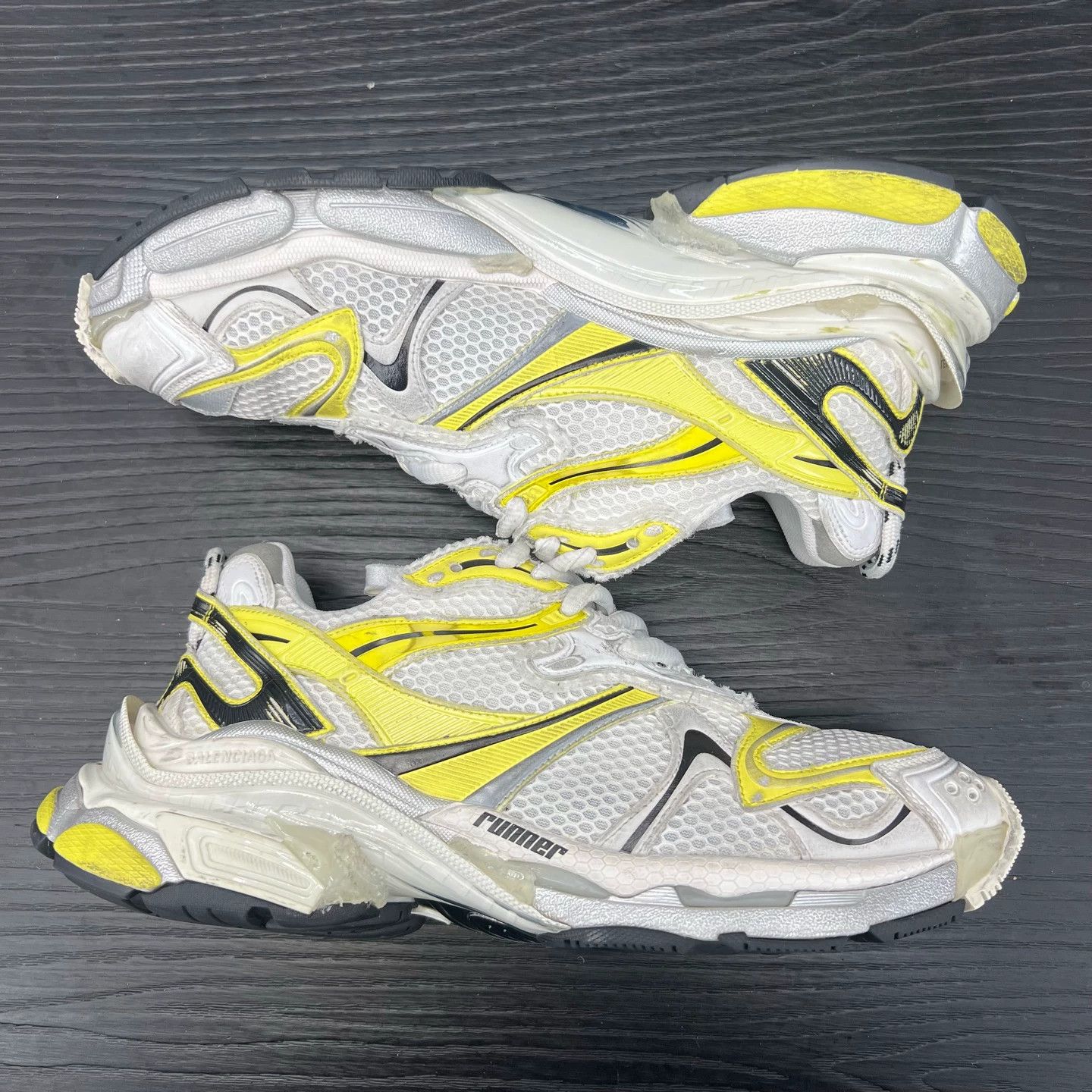 Balenciaga Balenciaga Runner Grey Yellow Distressed Sz 43 EUC Size US 10 / EU 43 - 7 Thumbnail