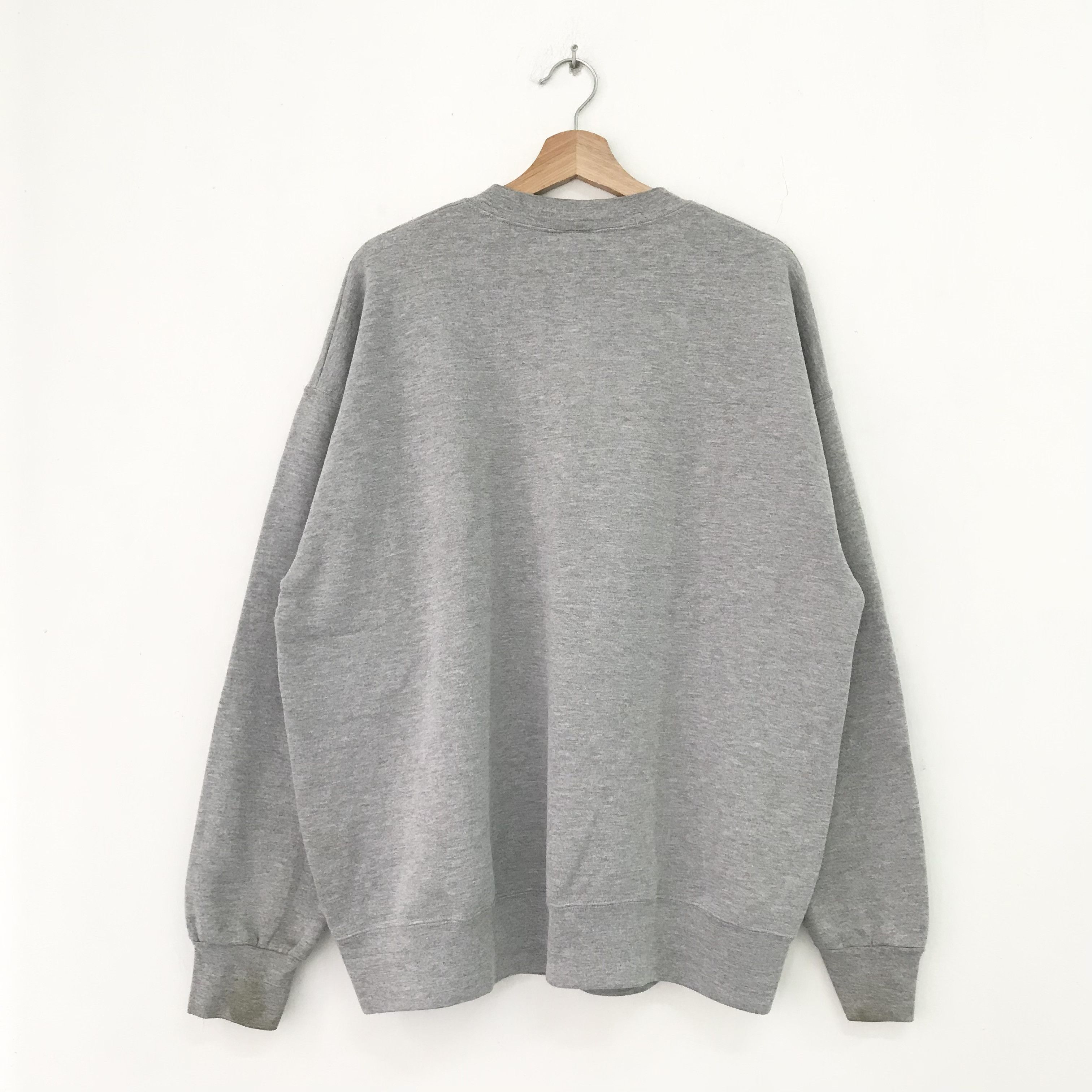 New England Outerwear Vintage New England Patriots Sweatshirt - 401 Size US XL / EU 56 / 4 - 2 Thumbnail