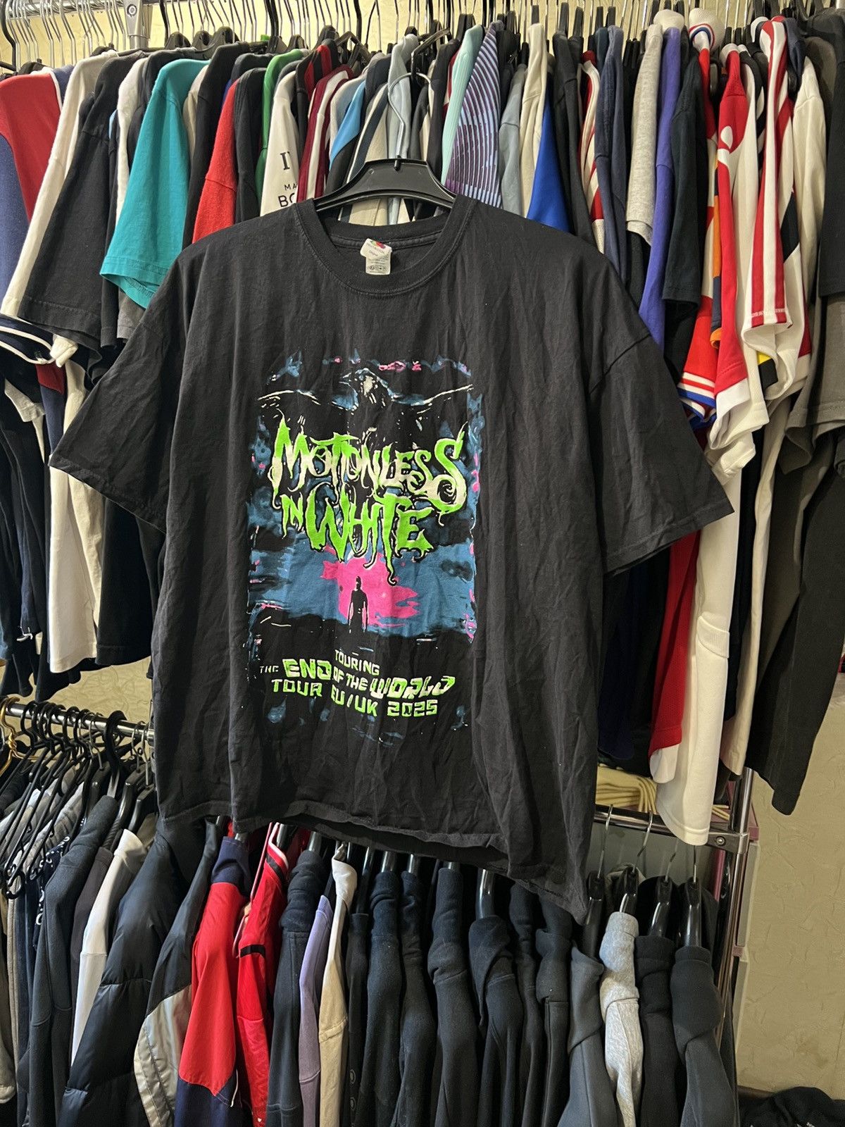 Band Tees 2024/2025 VINTAGE MOTIONLESS IN WHITE END OF THE WORLD TOUR Size US XL / EU 56 / 4 - 1 Thumbnail