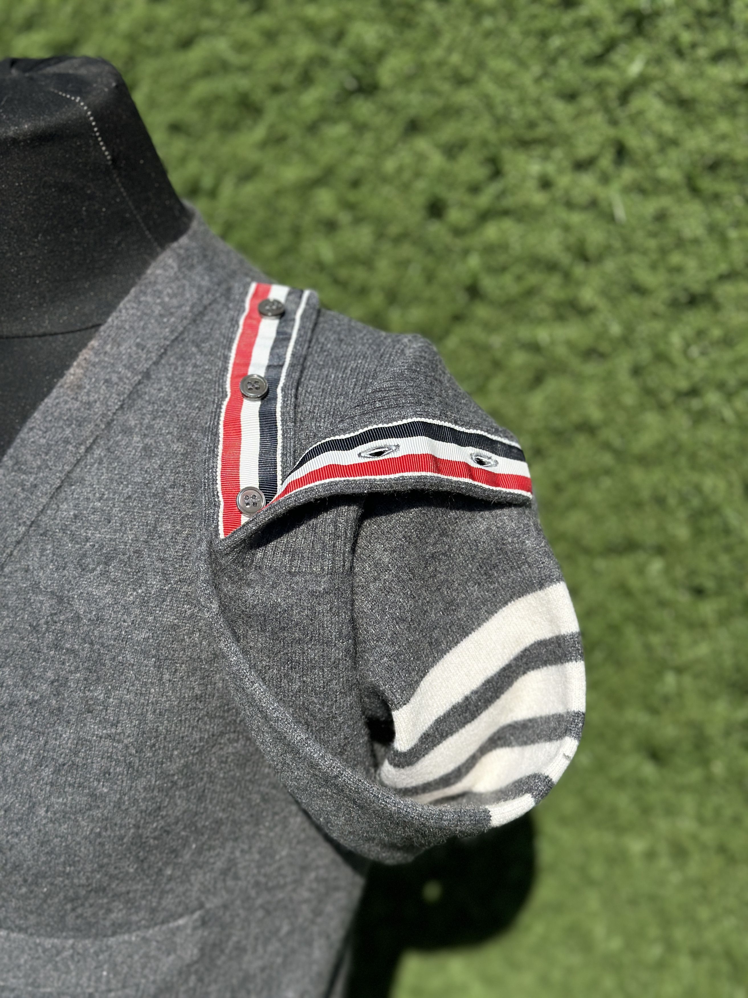Thom Browne Thom Browne Cashmere 4-Bar Stripe Cardigan Size 2 Scotland Size US M / EU 48-50 / 2 - 7 Thumbnail