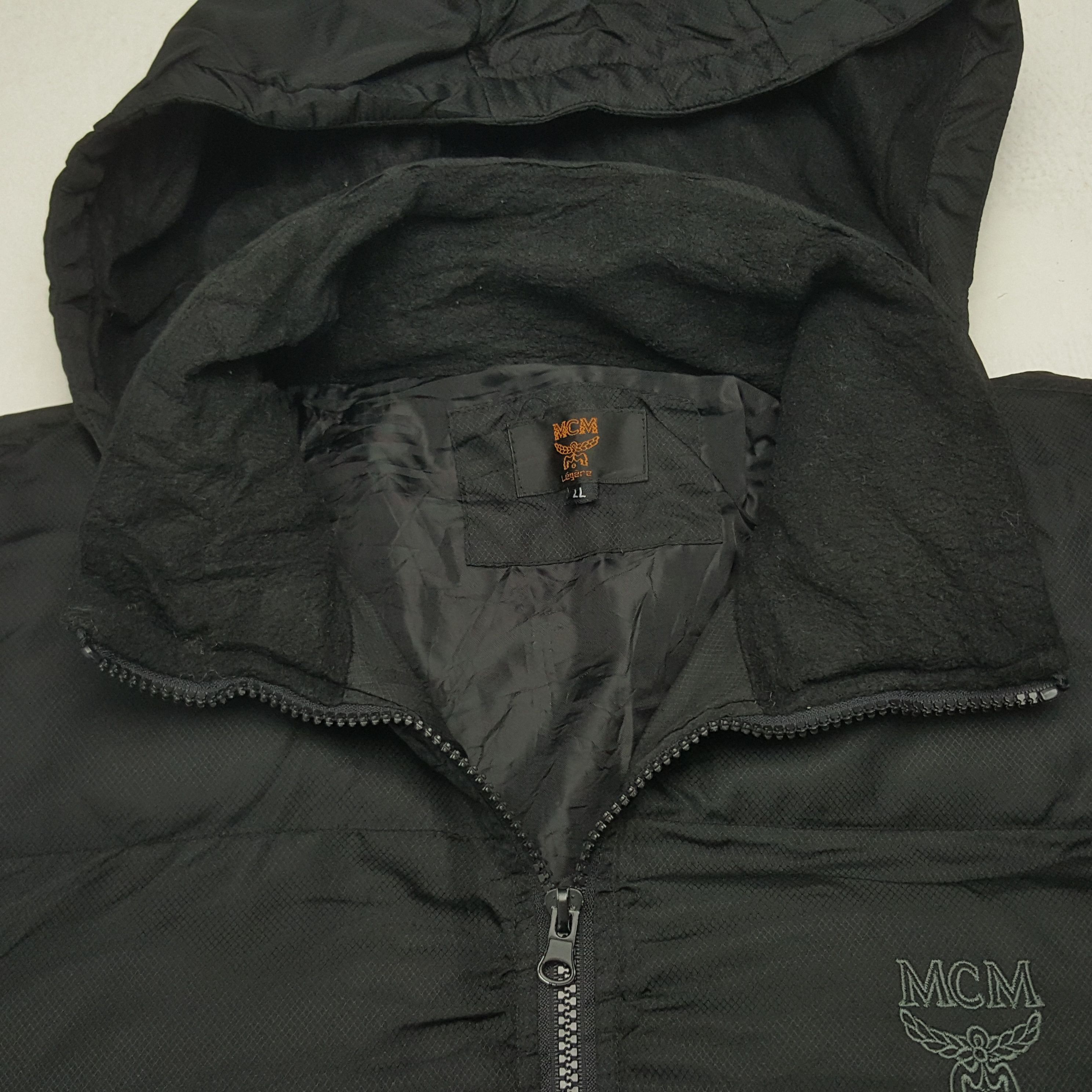 MCM × Vintage Vintage MCM Legere Puffer Winter Jacket Size US XL / EU 56 / 4 - 4 Thumbnail