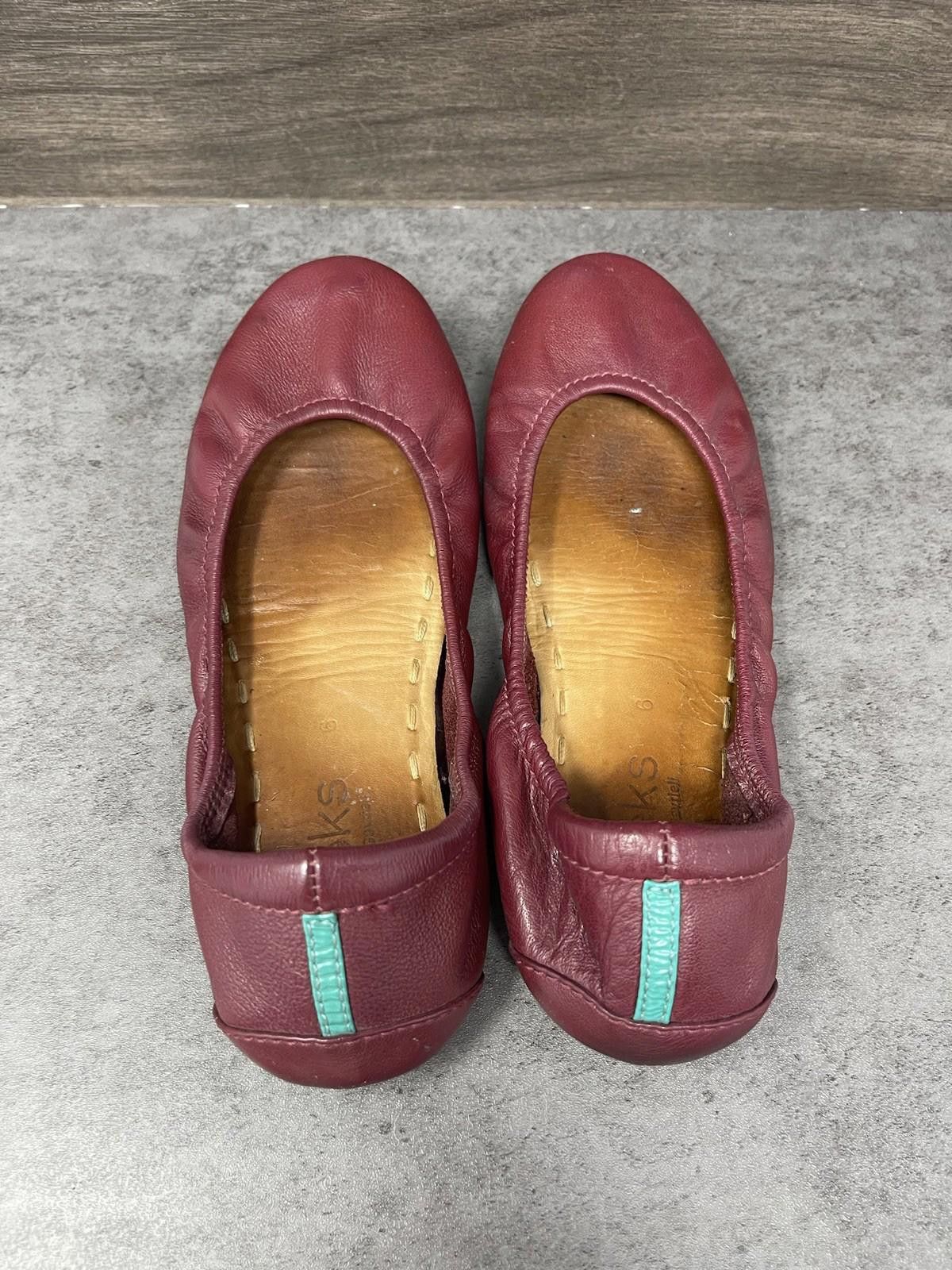 Andrew's Ties Tieks Gavrieli Ballet Flats Womens Size 6 Red Leather Size US 6 / IT 36 - 8 Thumbnail