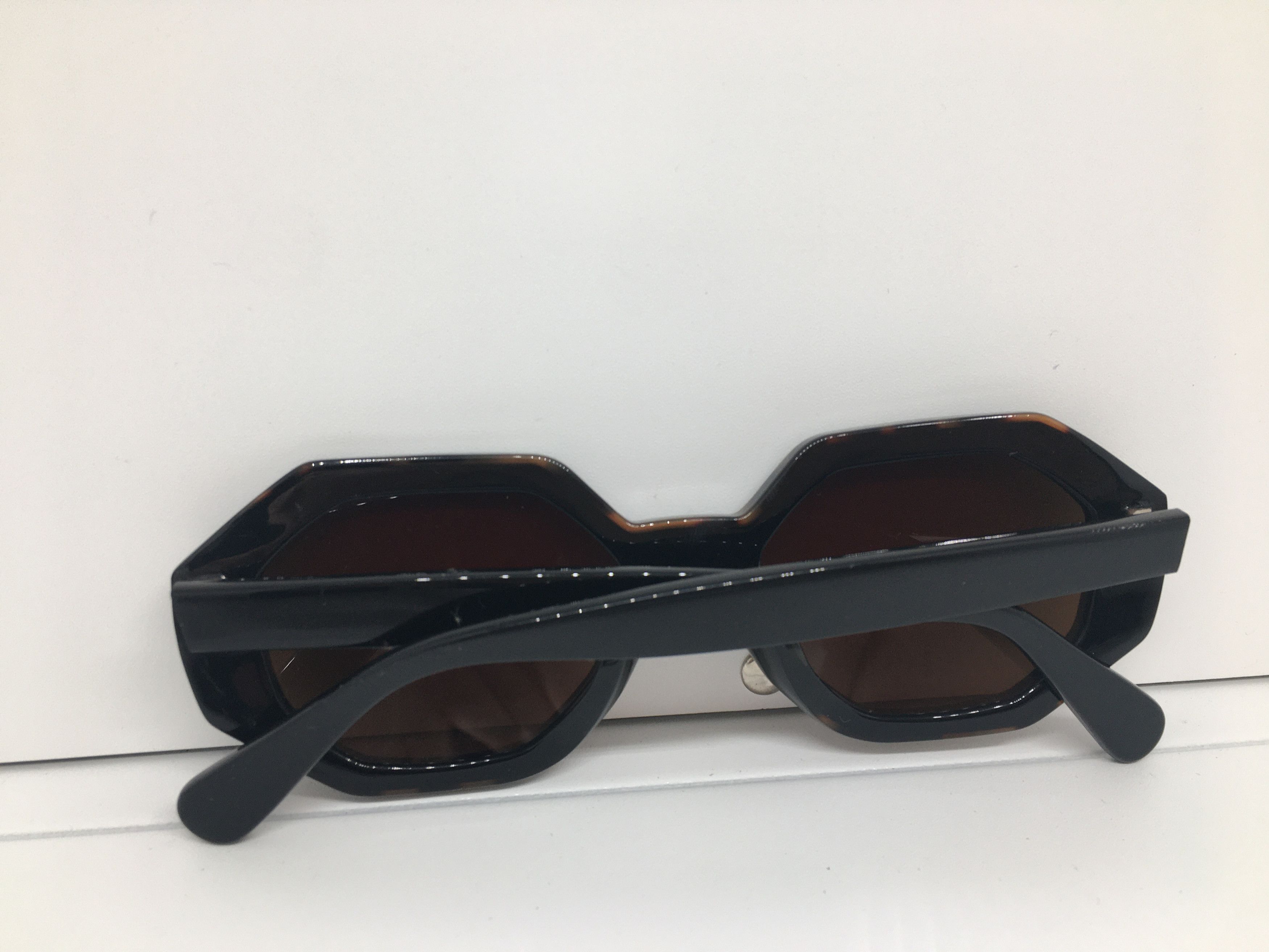 Vintage Vintage Handmade Tortoise Sunglasses Frame Size ONE SIZE - 7 Thumbnail