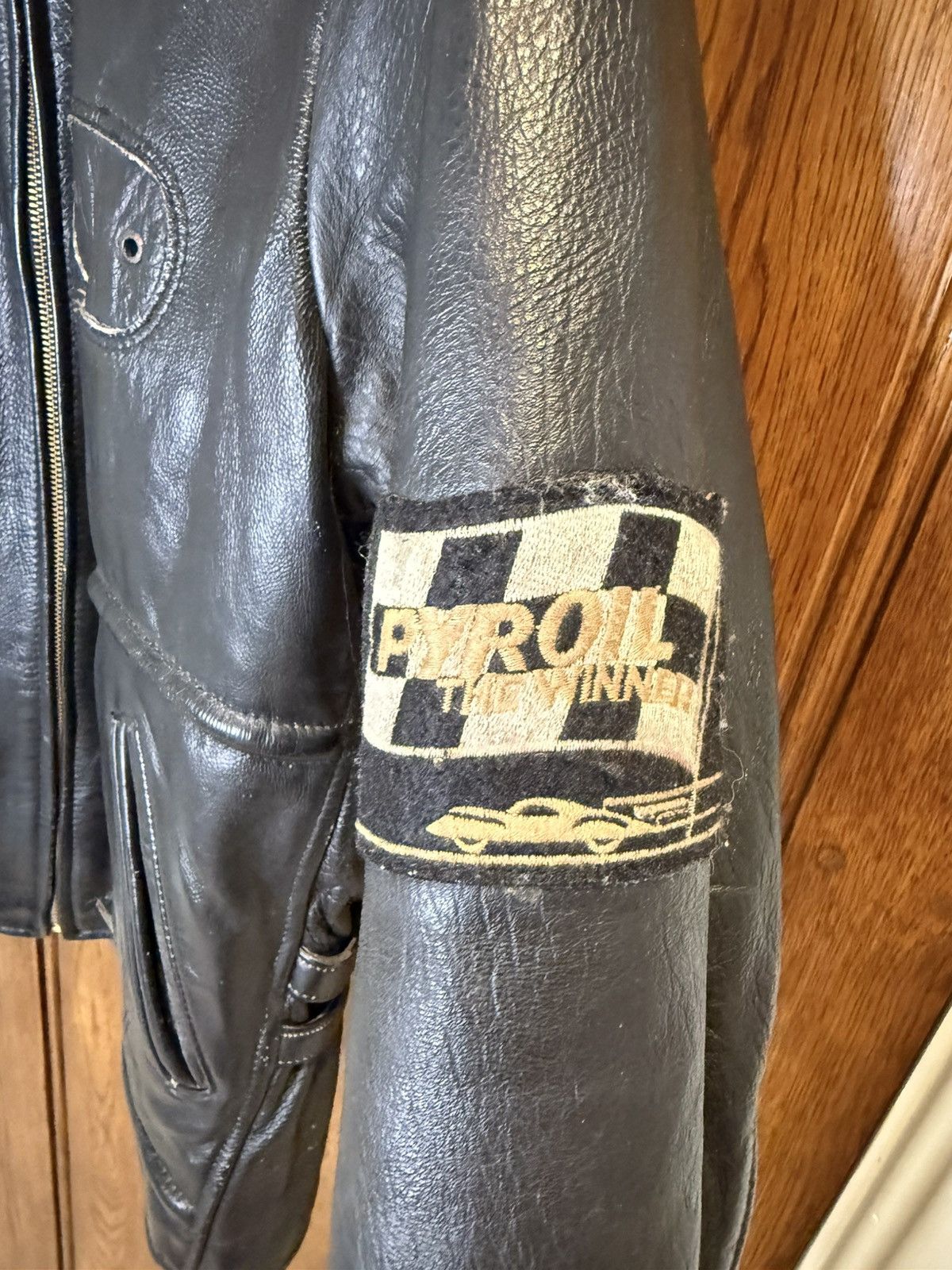 AMI A.M.I vintage leather patches motorcycle jacket rare oil Size US L / EU 52-54 / 3 - 14 Thumbnail