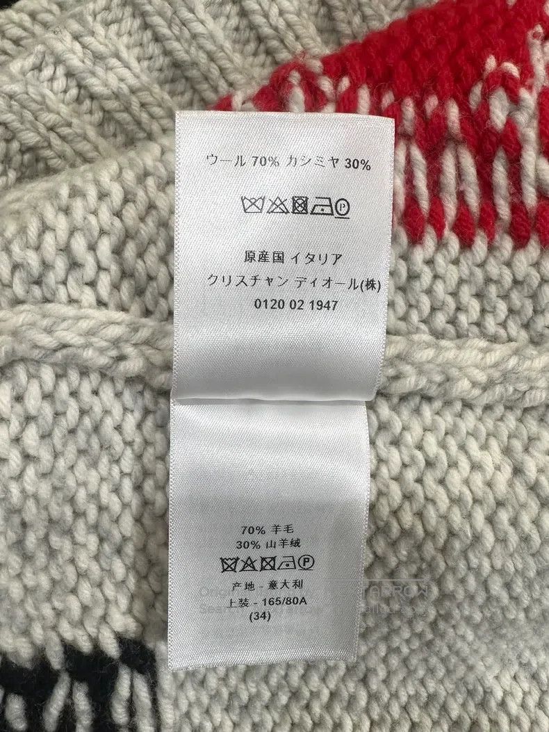 Dior Dior The letter Logo on the back is a cashmere sweater Size XXS / US 00 / IT 34 - 5 Thumbnail