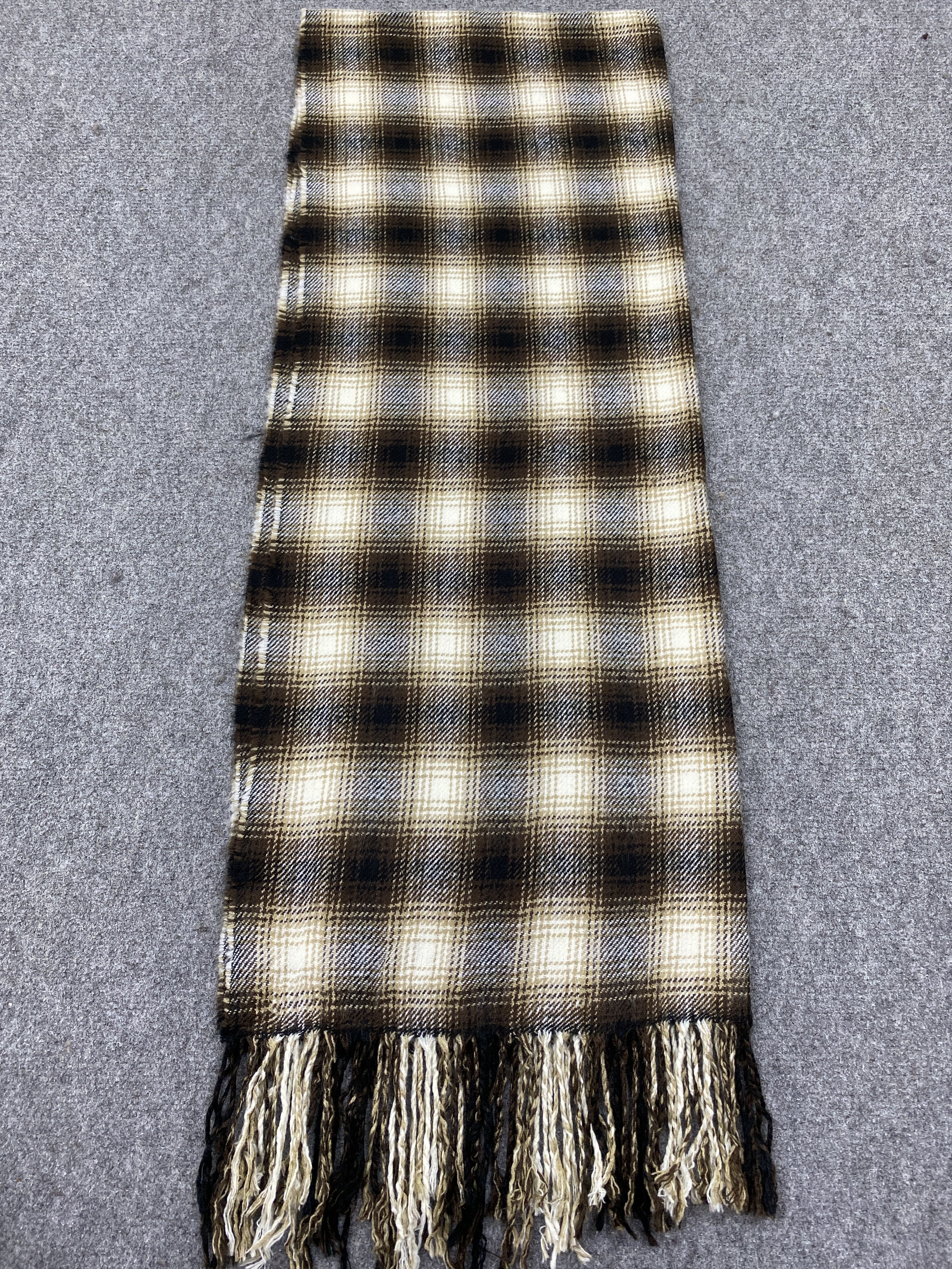 Japanese Brand Japanese Brand Shadowplaid Scarf Muffler Neckwear SC0260 Size ONE SIZE - 5 Thumbnail