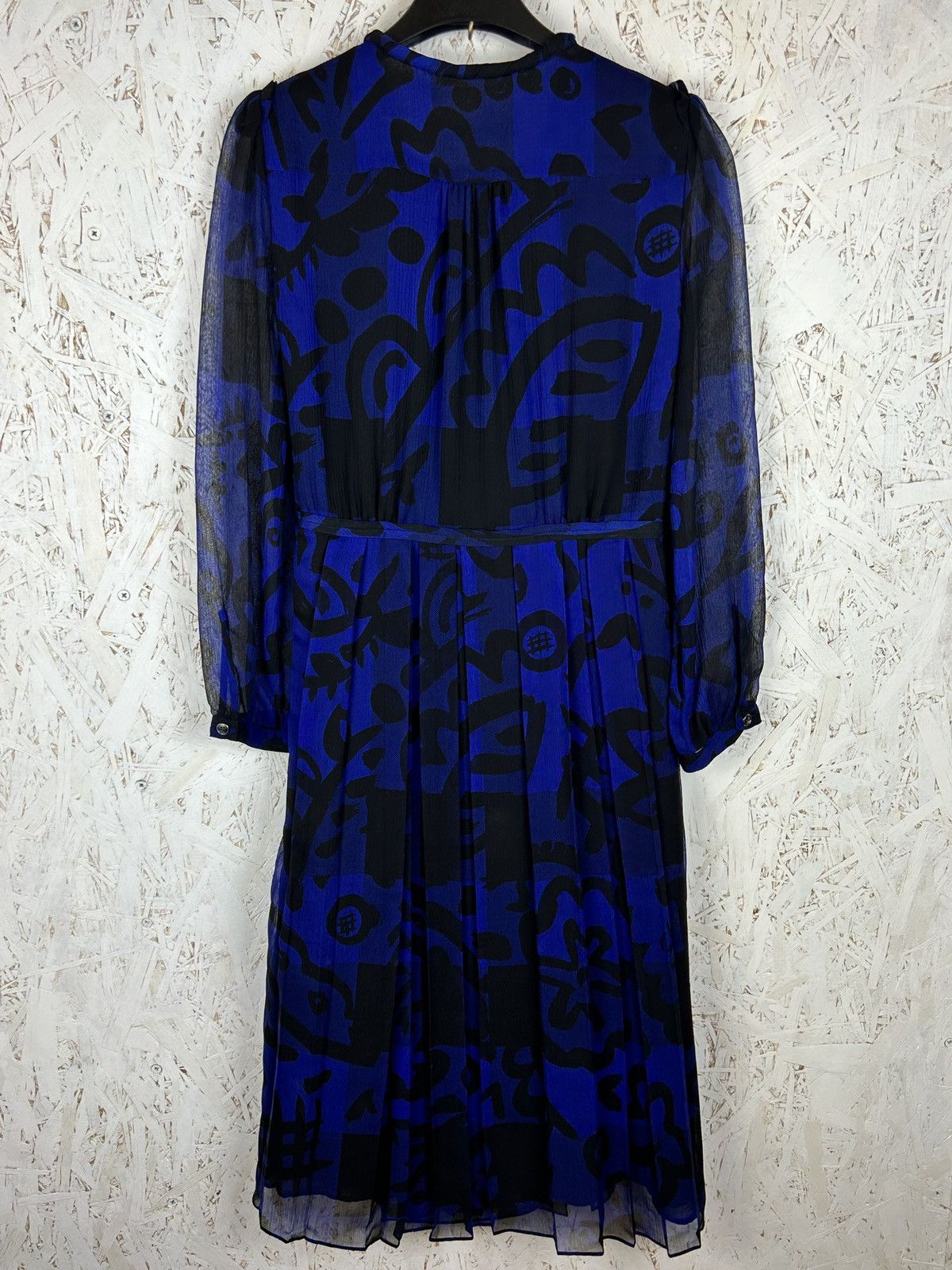 Burberry Burberry Allover Ornament Beautiful Silk Dress US 4 IT 38 Size XS / US 0-2 / IT 36-38 - 7 Thumbnail